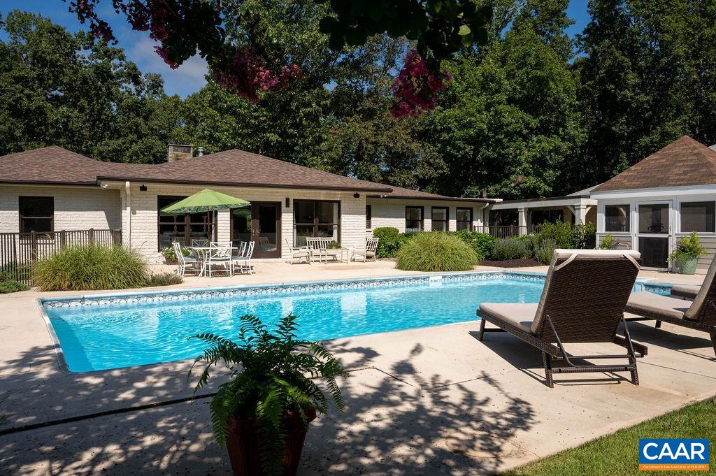 2212 GARTH OAKS PT