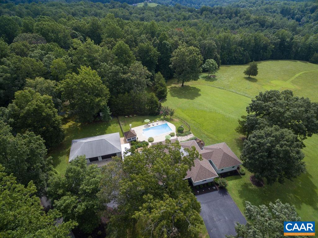 2212 GARTH OAKS PT
