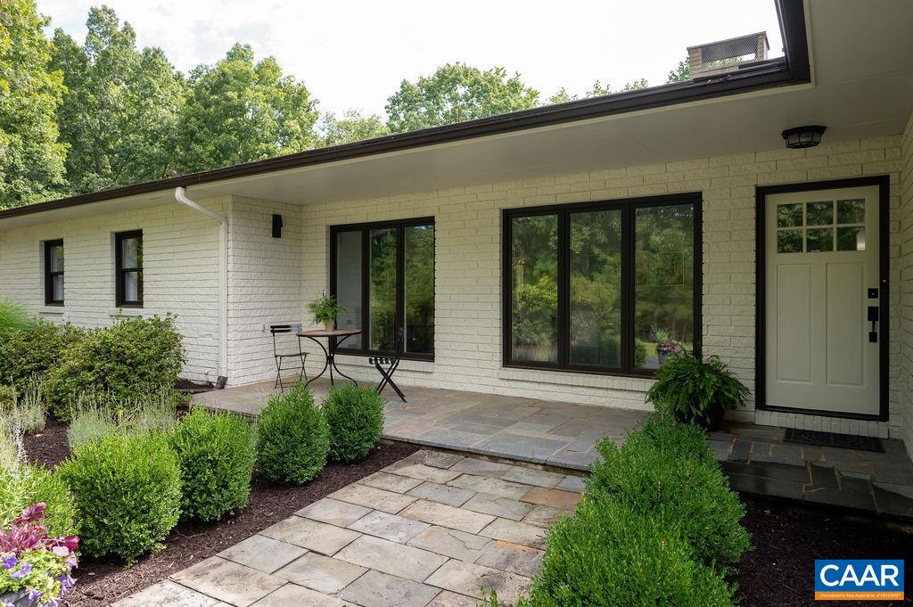 2212 GARTH OAKS PT