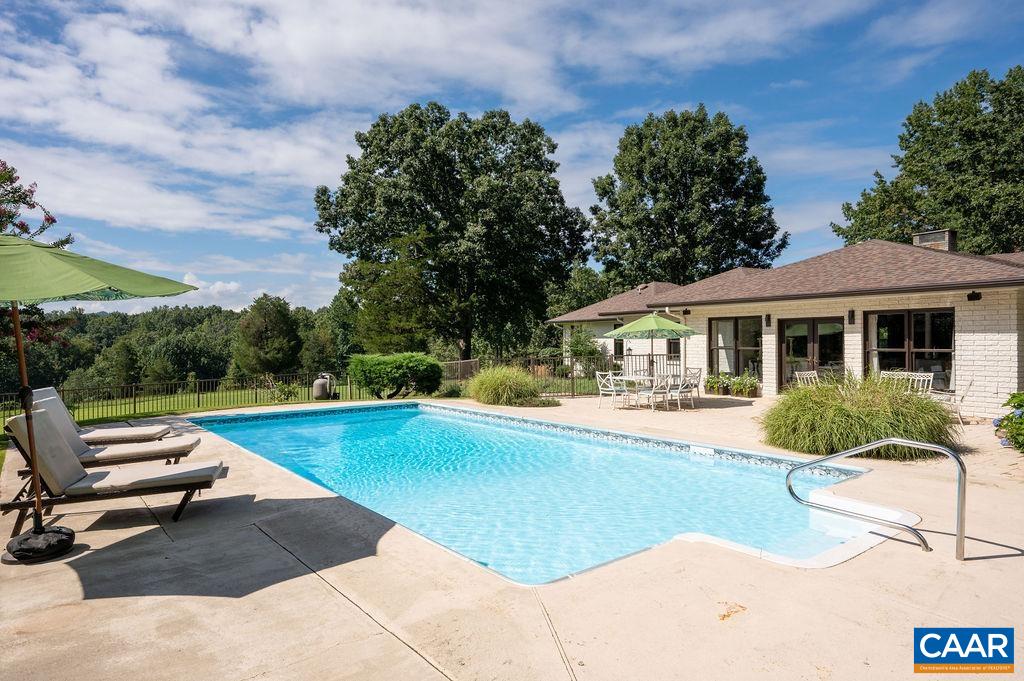 2212 GARTH OAKS PT