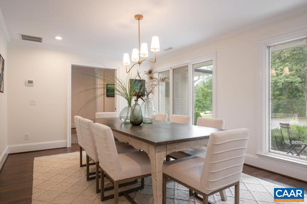 2212 GARTH OAKS PT
