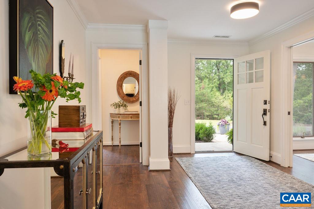 2212 GARTH OAKS PT
