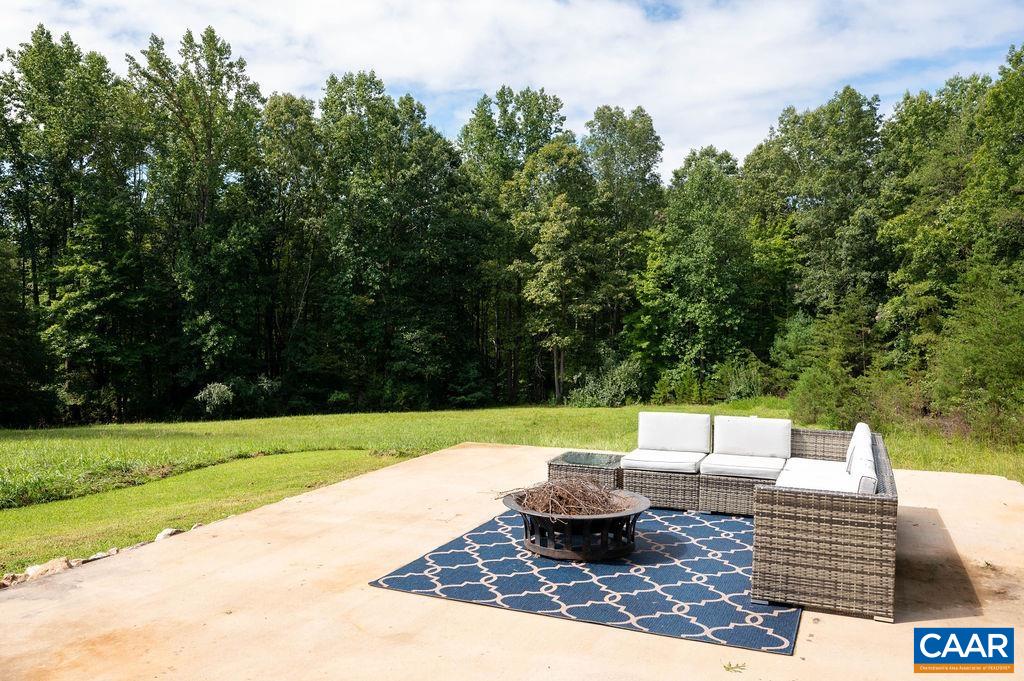 2212 GARTH OAKS PT