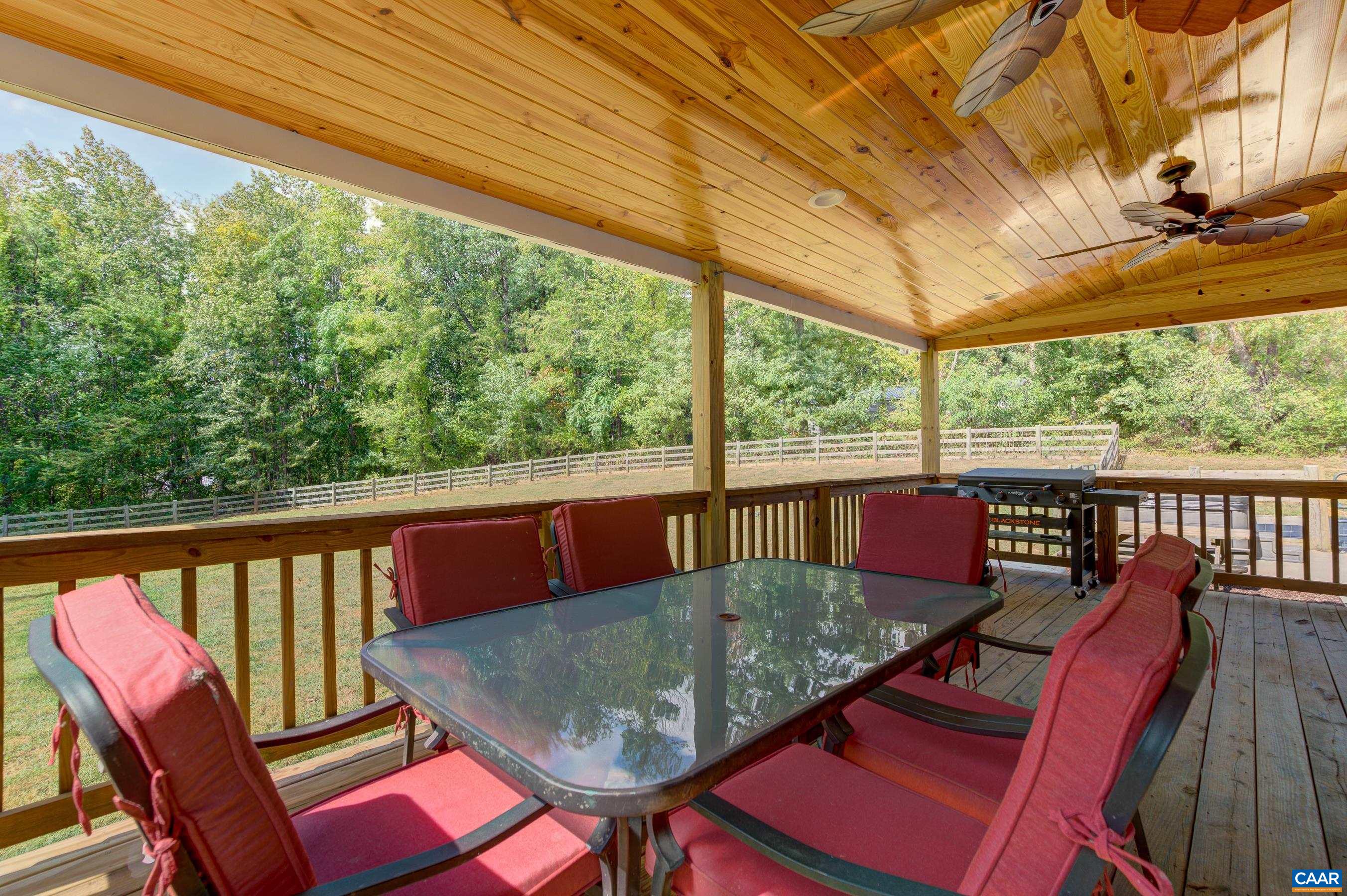968 GREENWOOD RD