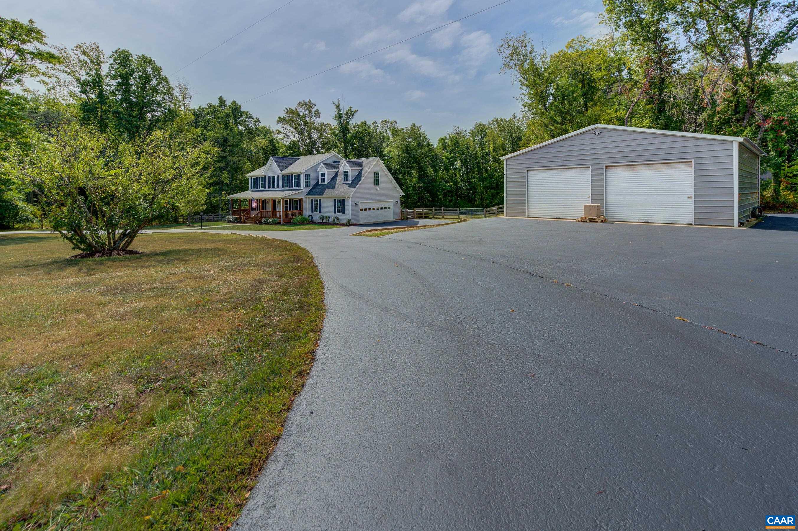 968 GREENWOOD RD