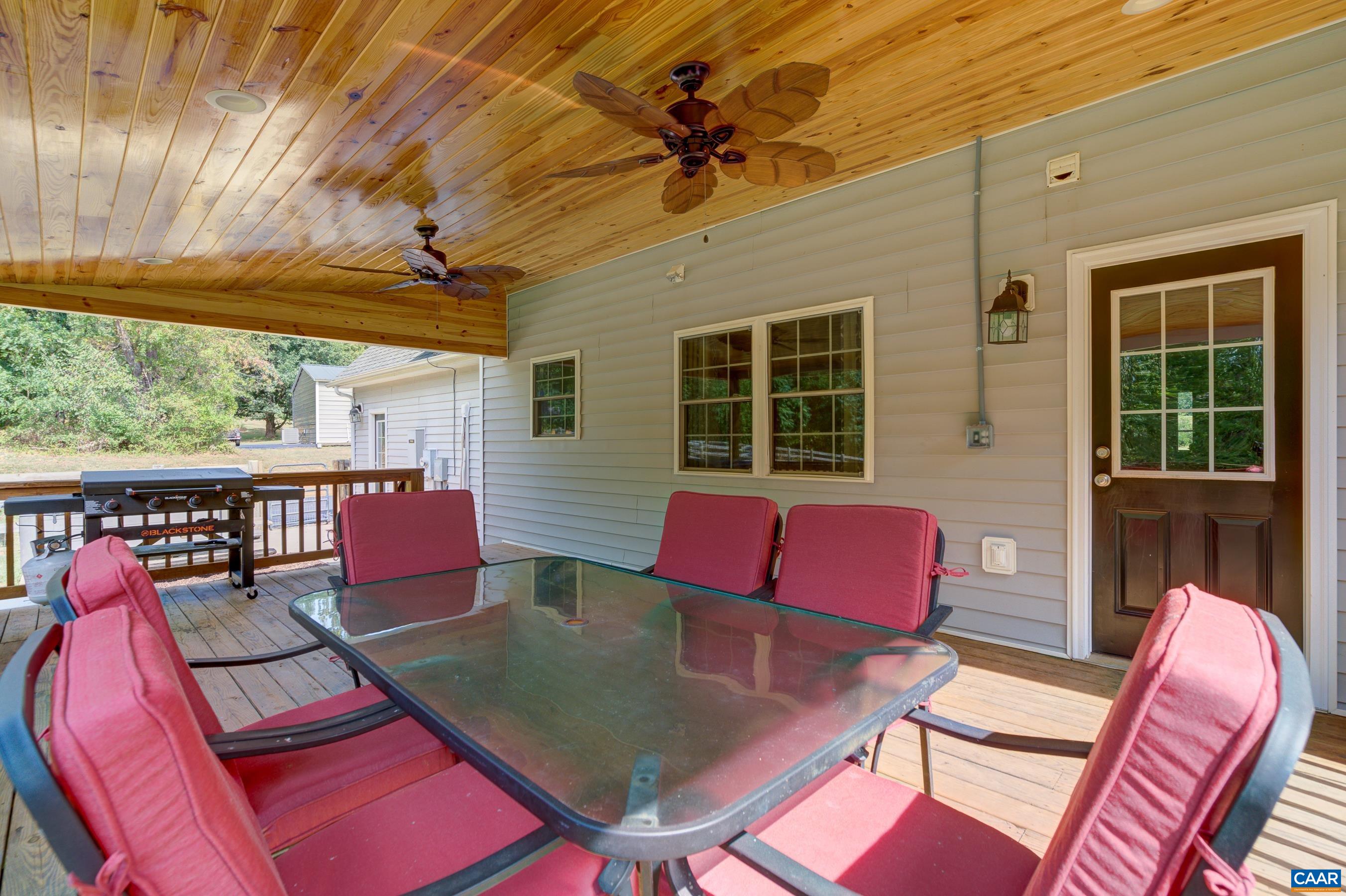 968 GREENWOOD RD