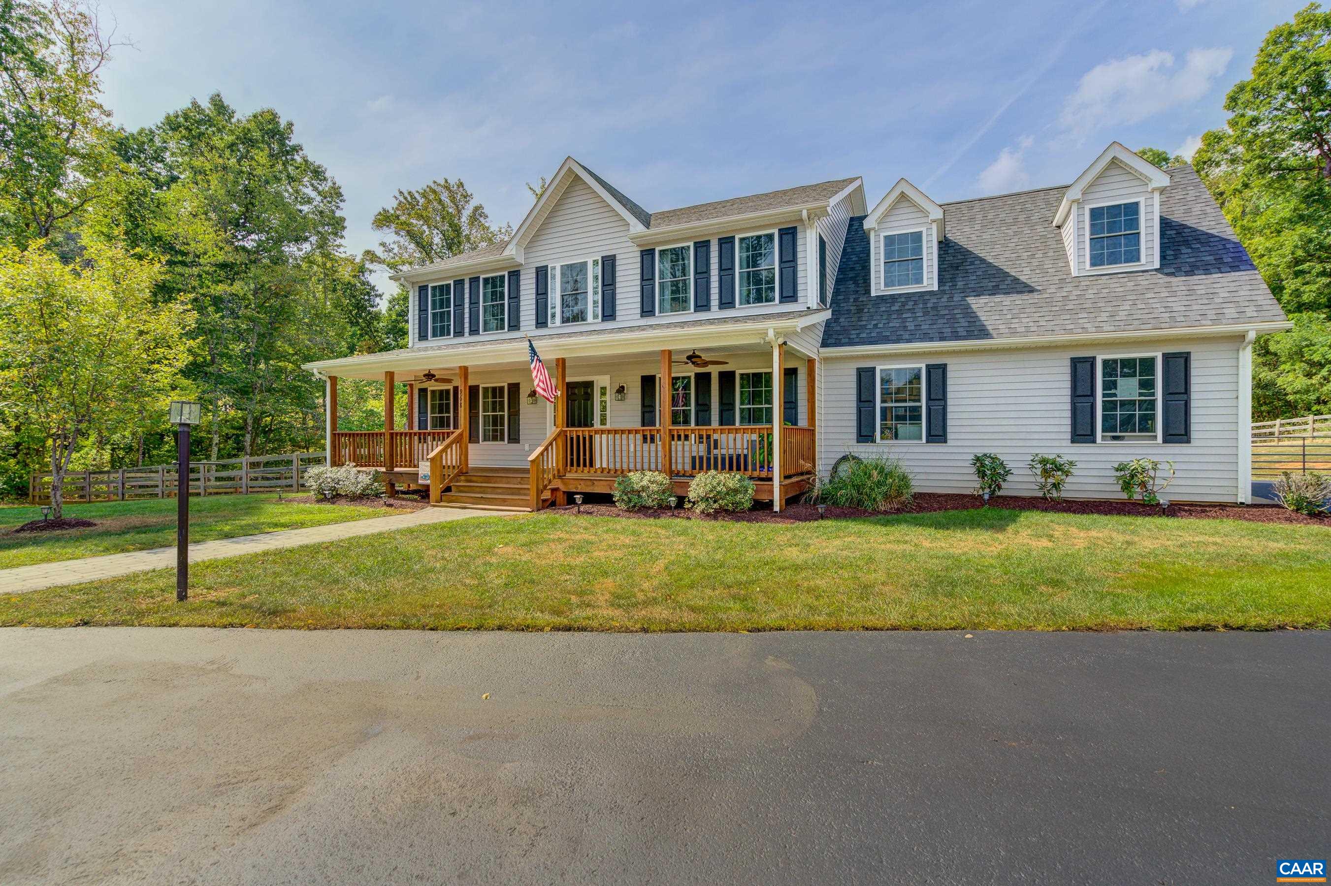 968 GREENWOOD RD