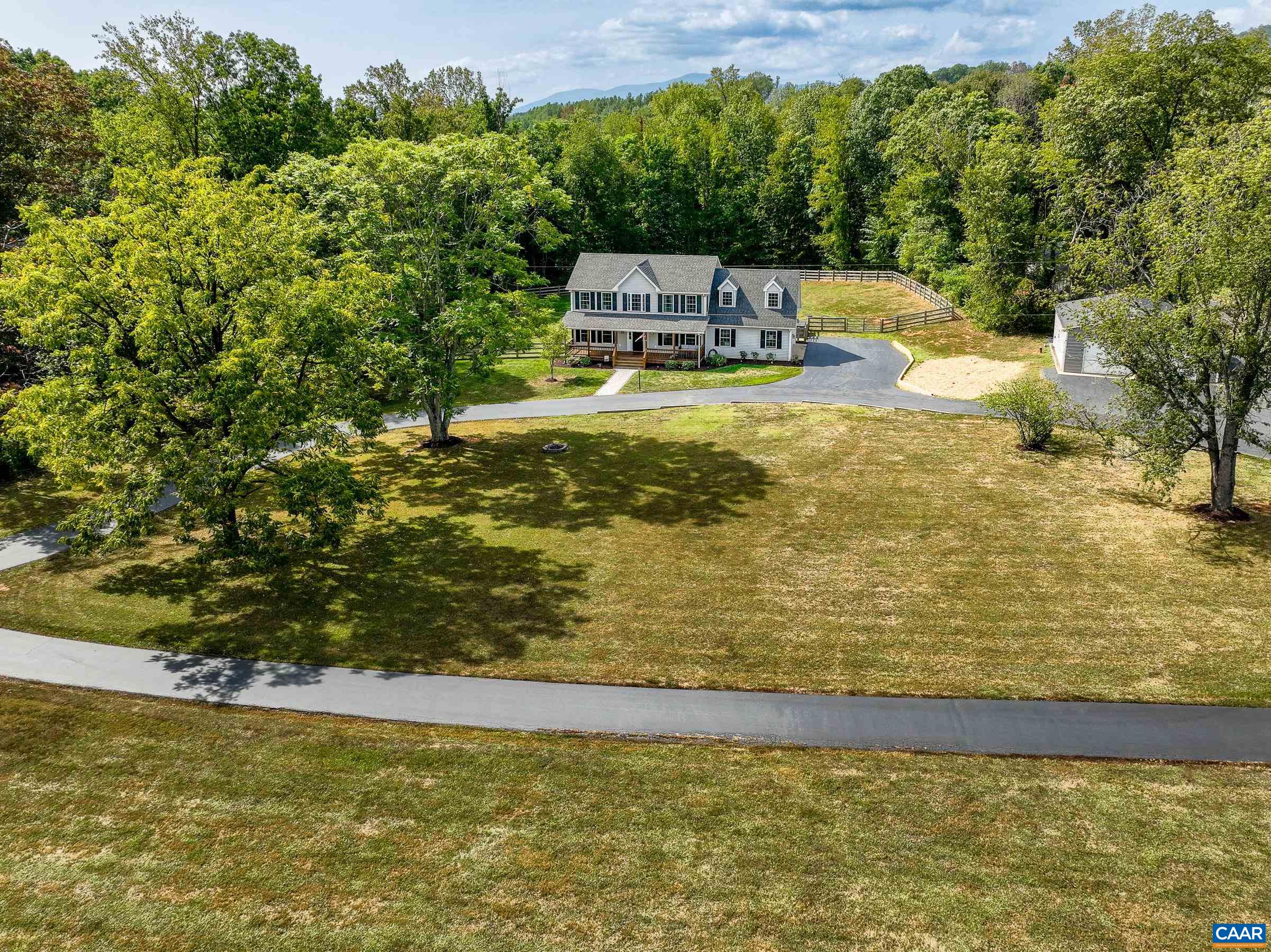968 GREENWOOD RD