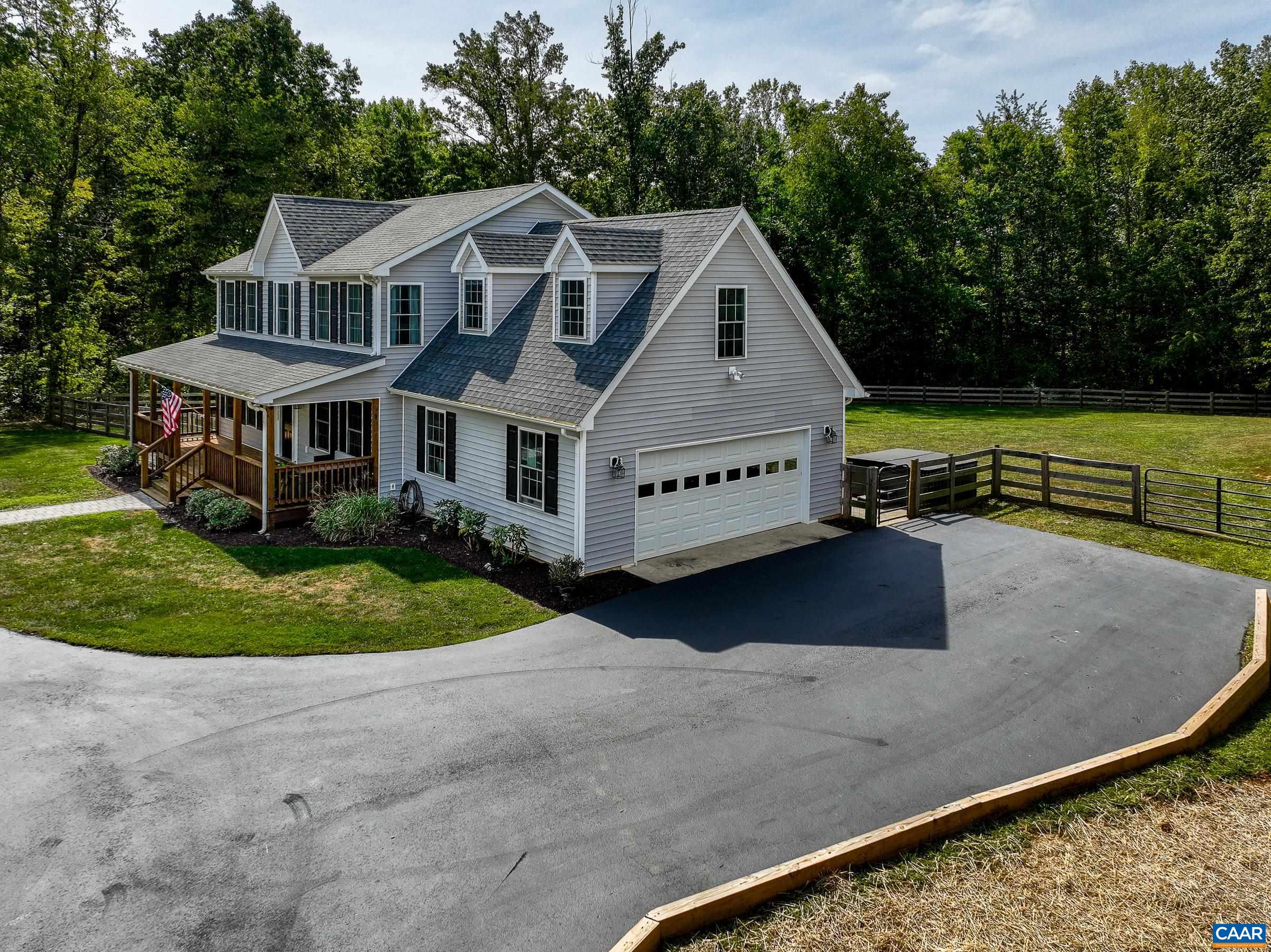968 GREENWOOD RD