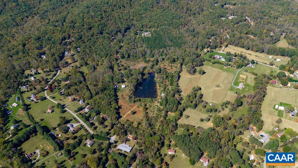 904 ROCKFISH SCHOOL LN