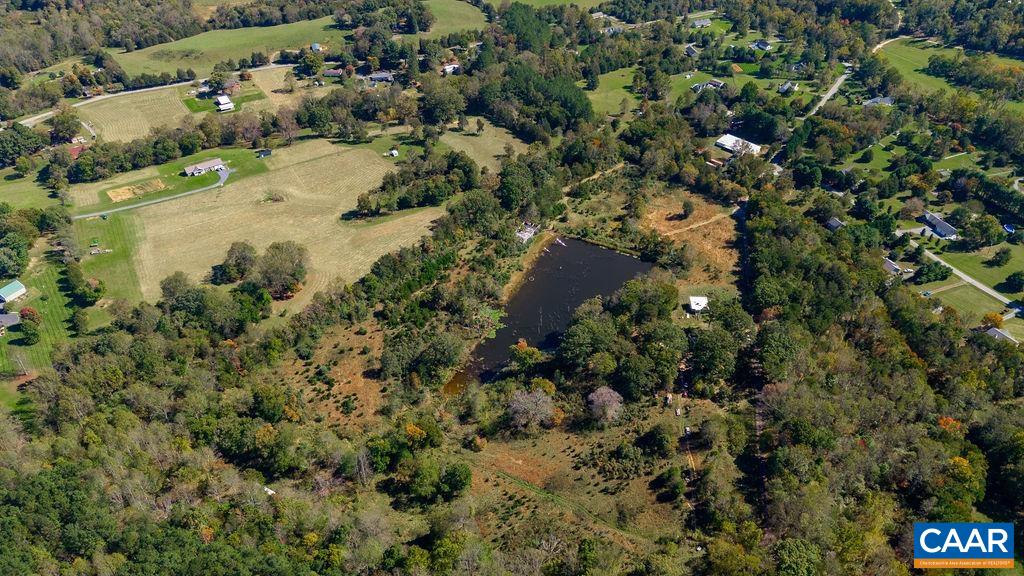 904 ROCKFISH SCHOOL LN