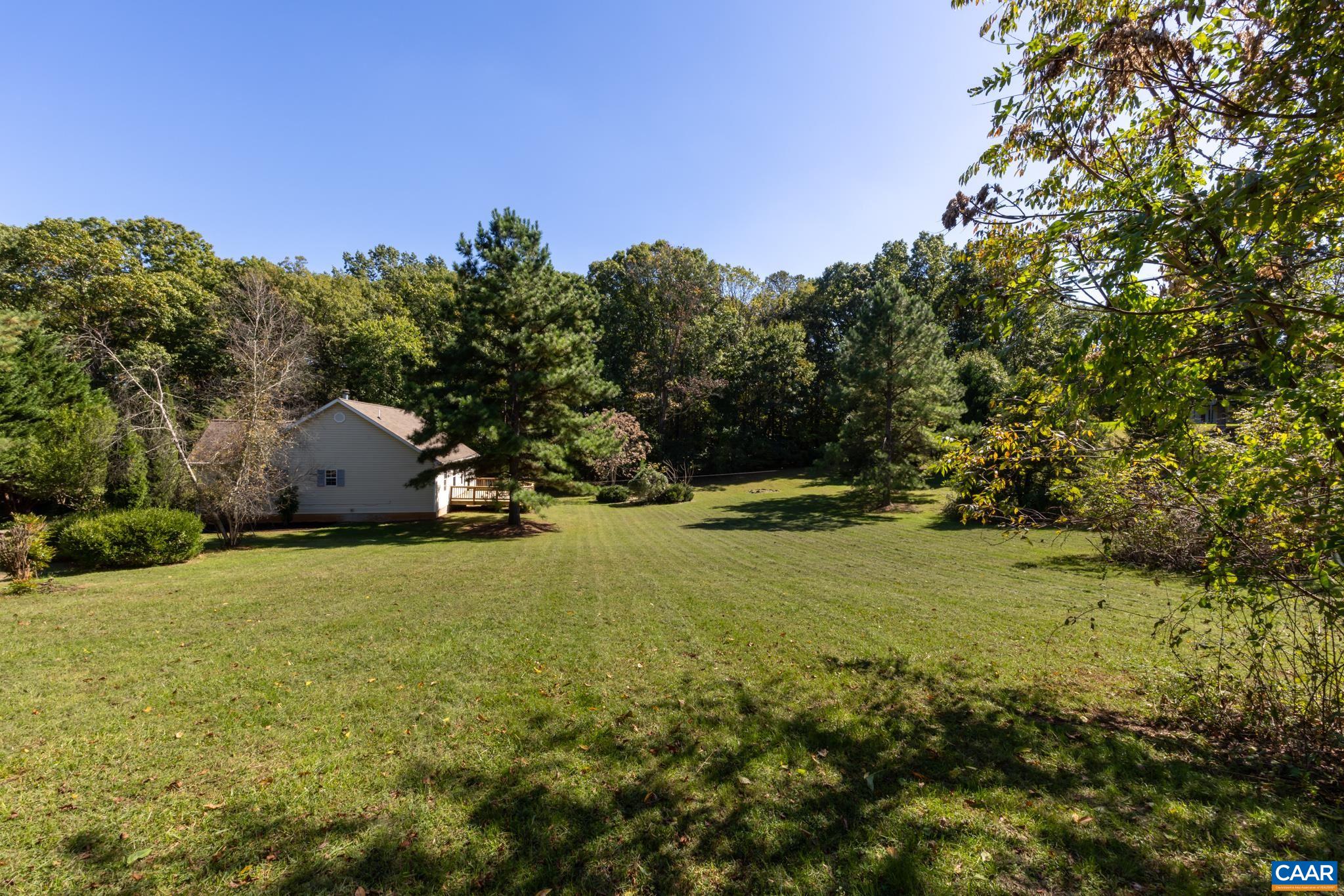 124 FOX RIDGE LN