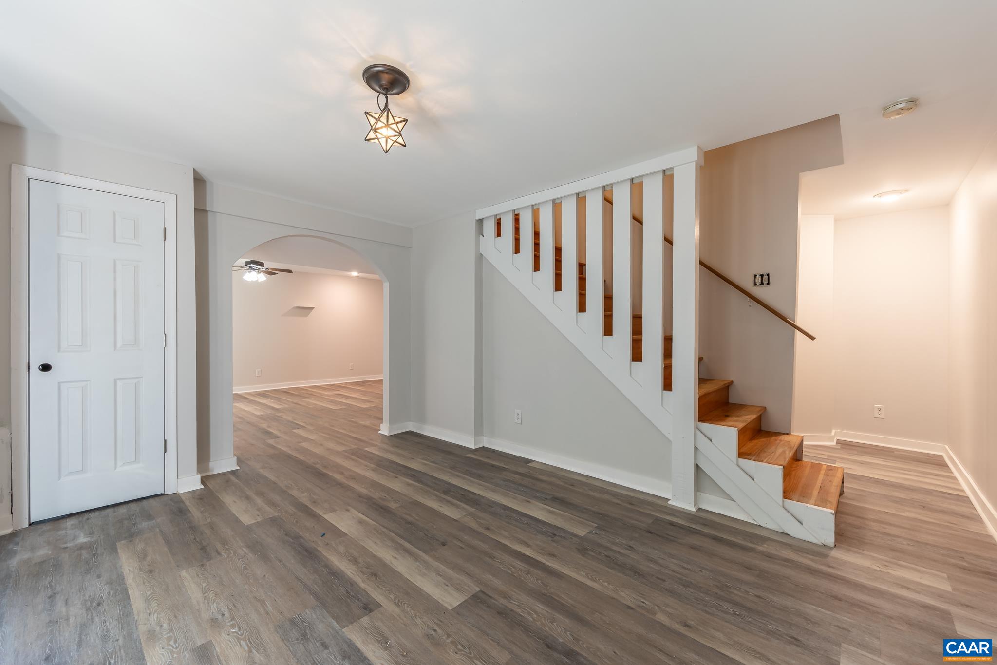 124 FOX RIDGE LN