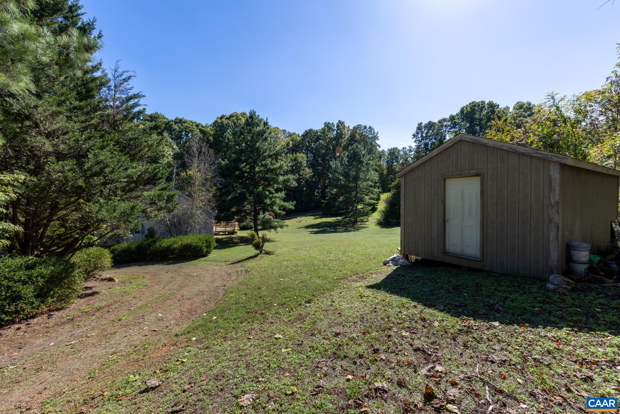 124 FOX RIDGE LN