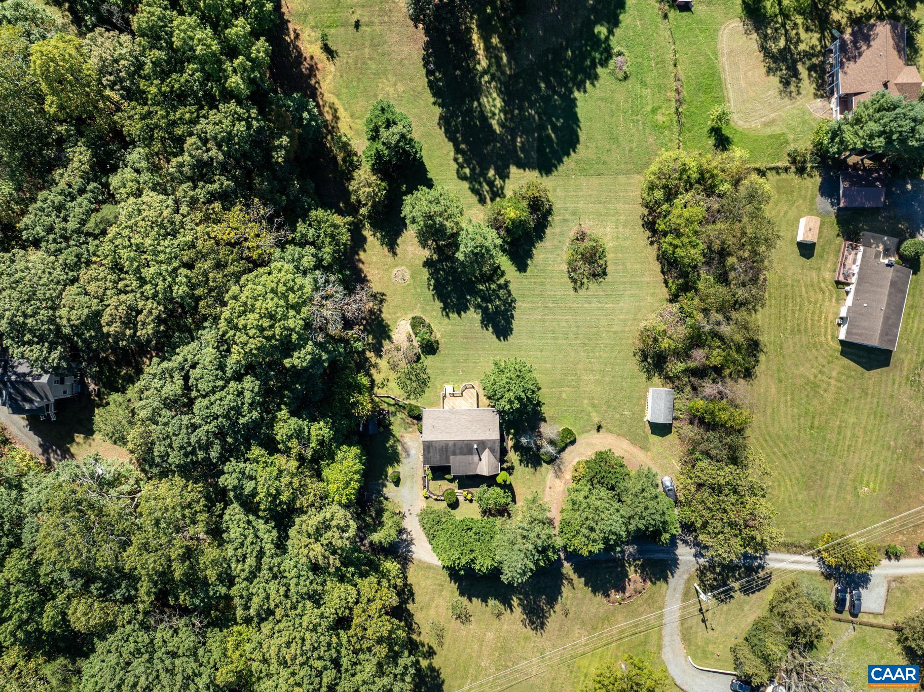 124 FOX RIDGE LN