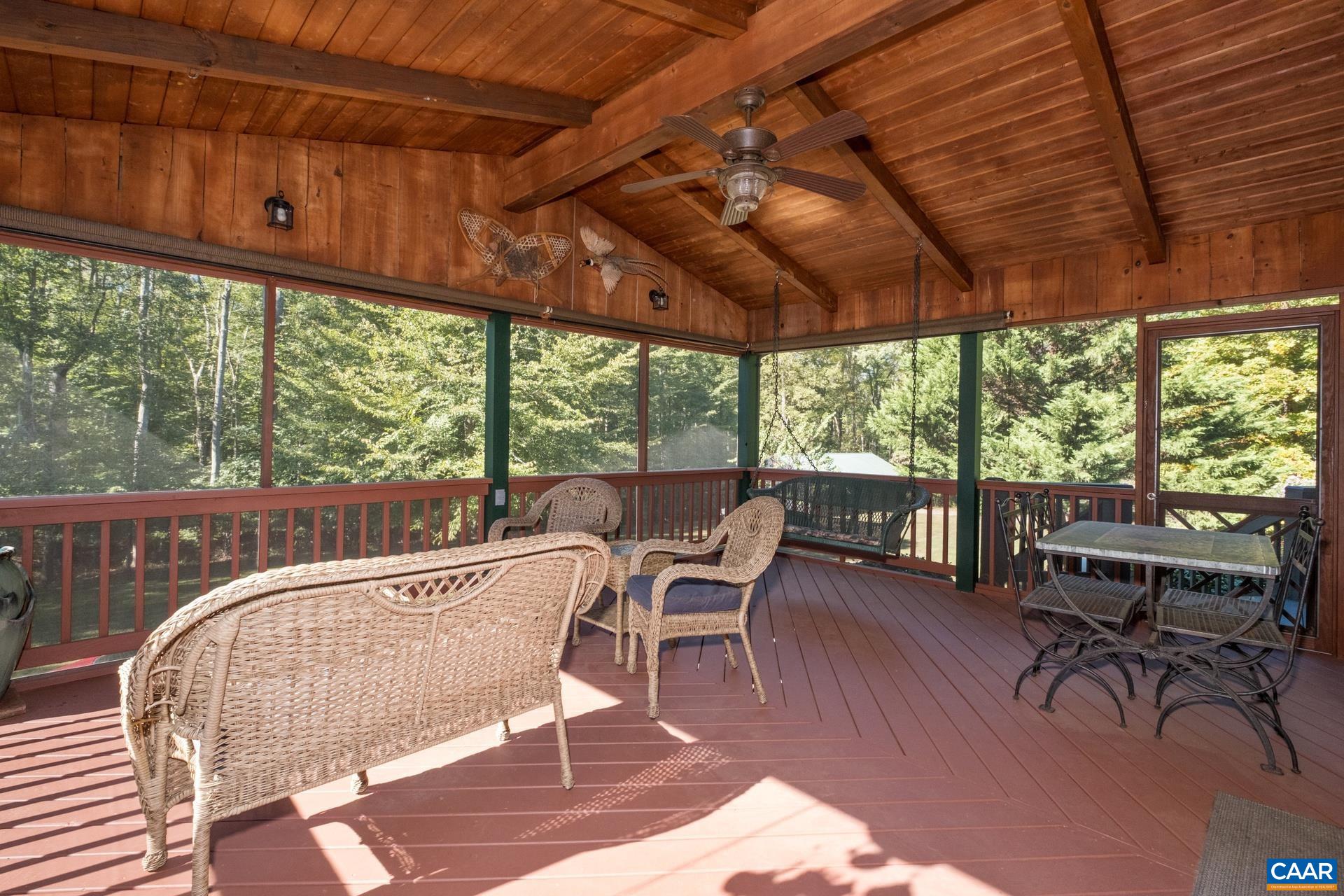 1133 HUNTERS LODGE RD
