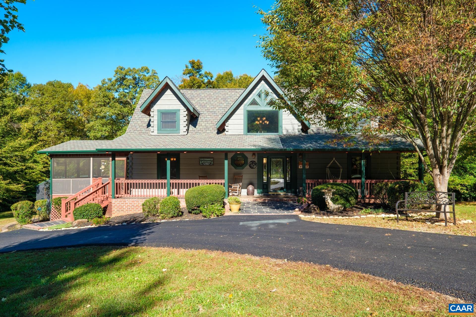 1133 HUNTERS LODGE RD