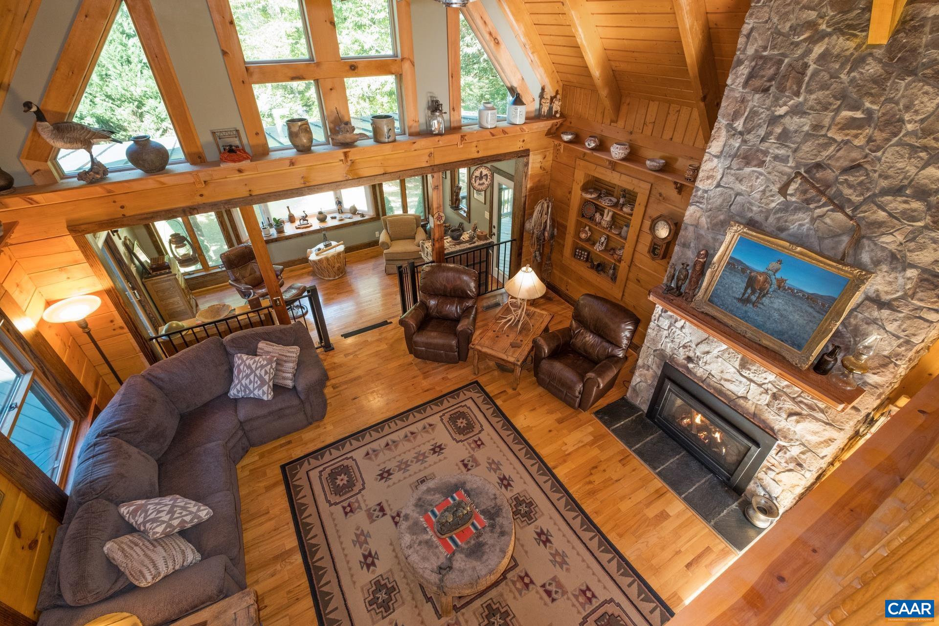 1133 HUNTERS LODGE RD