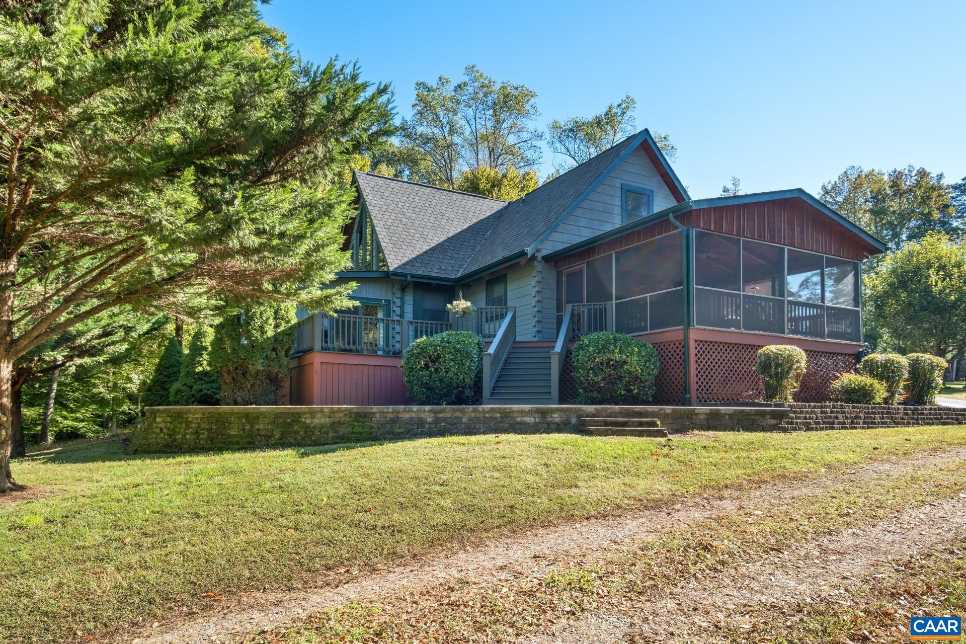 1133 HUNTERS LODGE RD