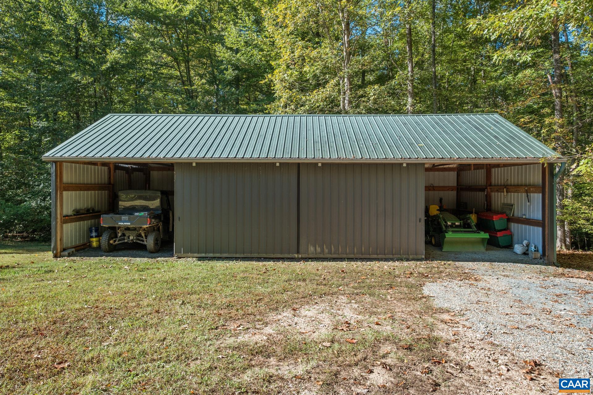 1133 HUNTERS LODGE RD