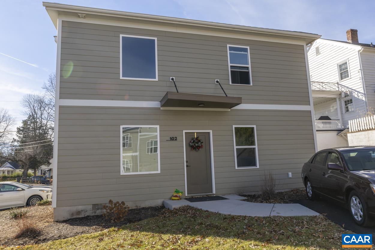 101 THOMAS DR Unit: 102