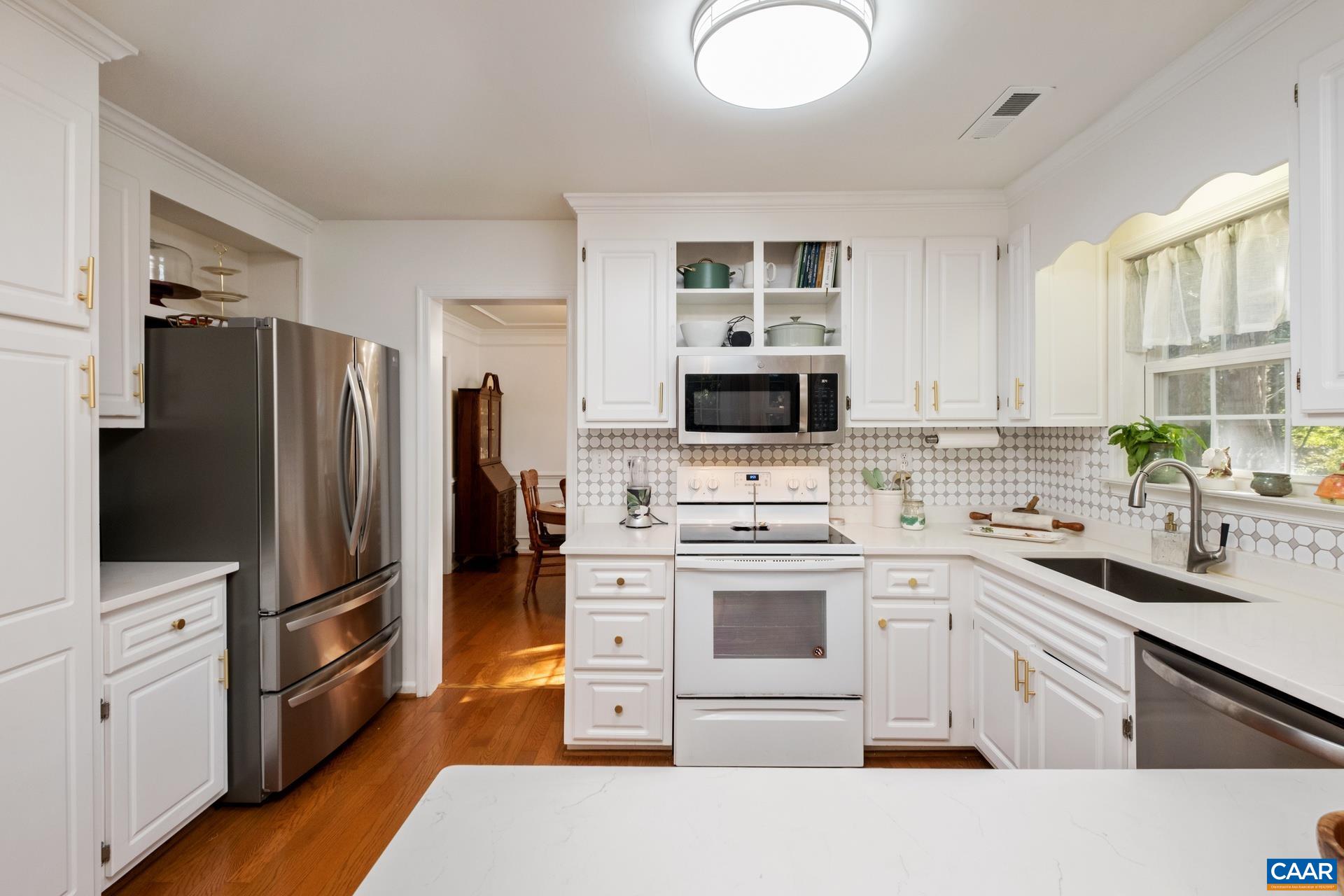 2690 ENGLISH OAKS CIR