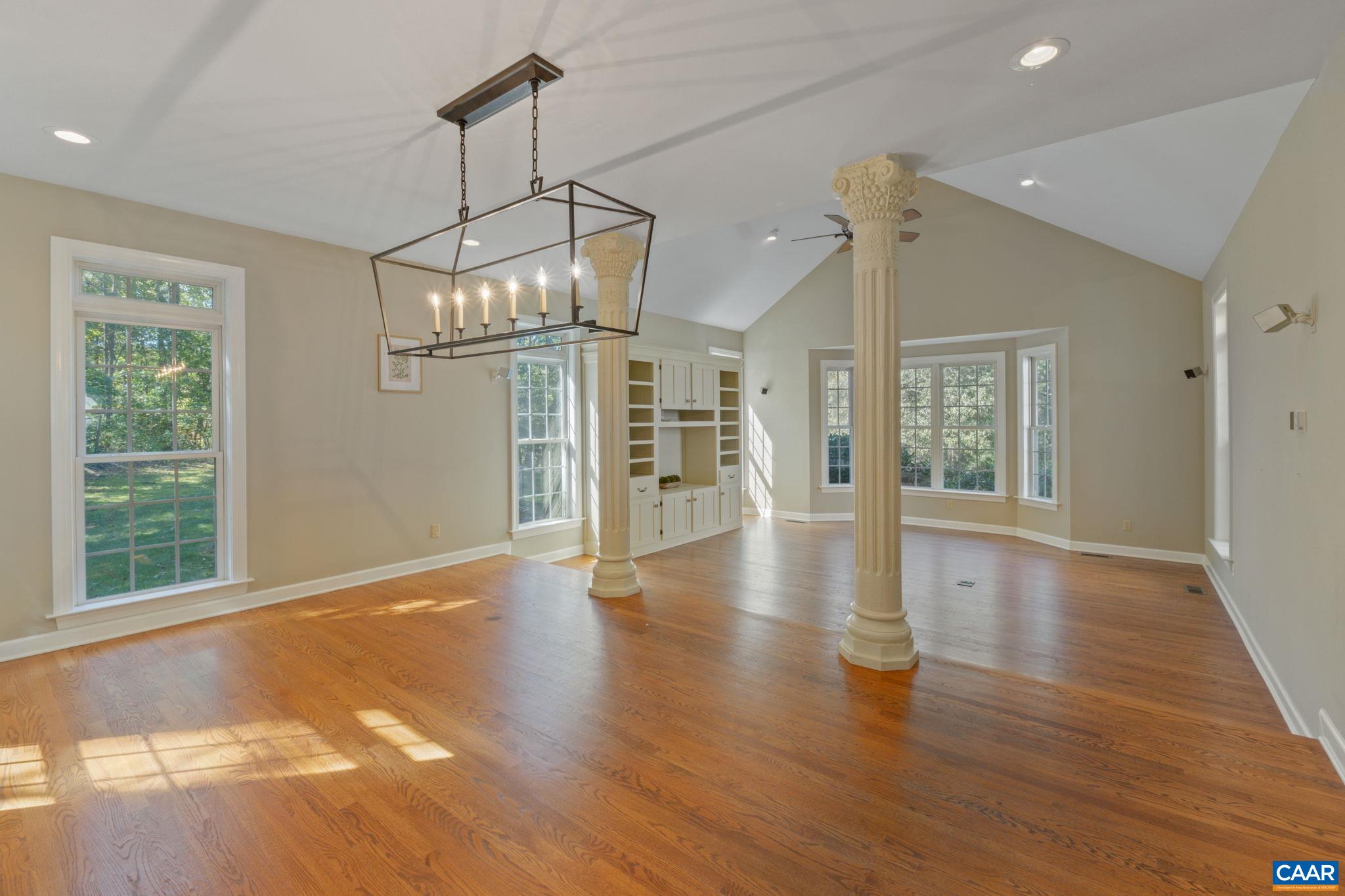 351 IVY VISTA DR