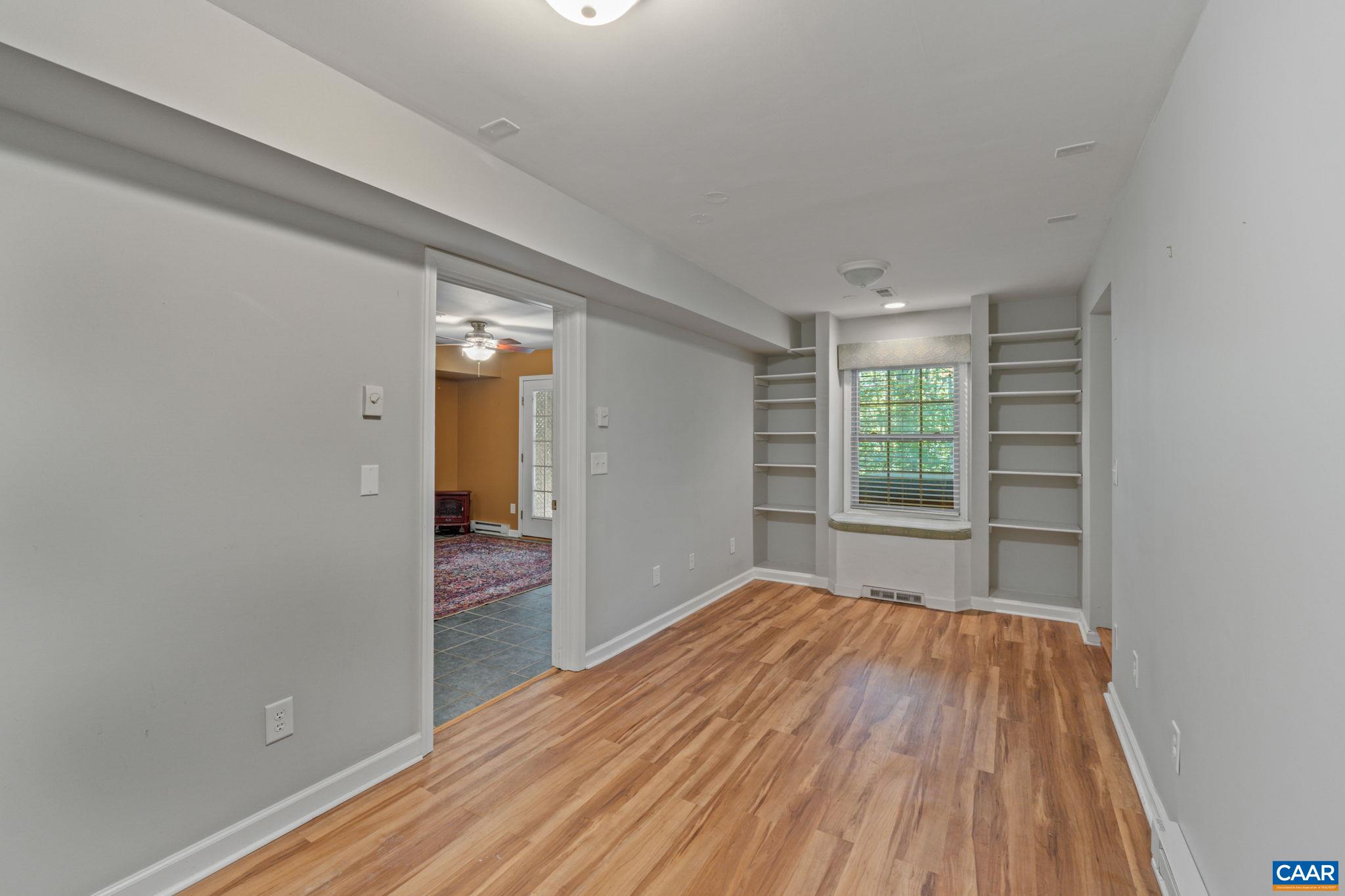 351 IVY VISTA DR