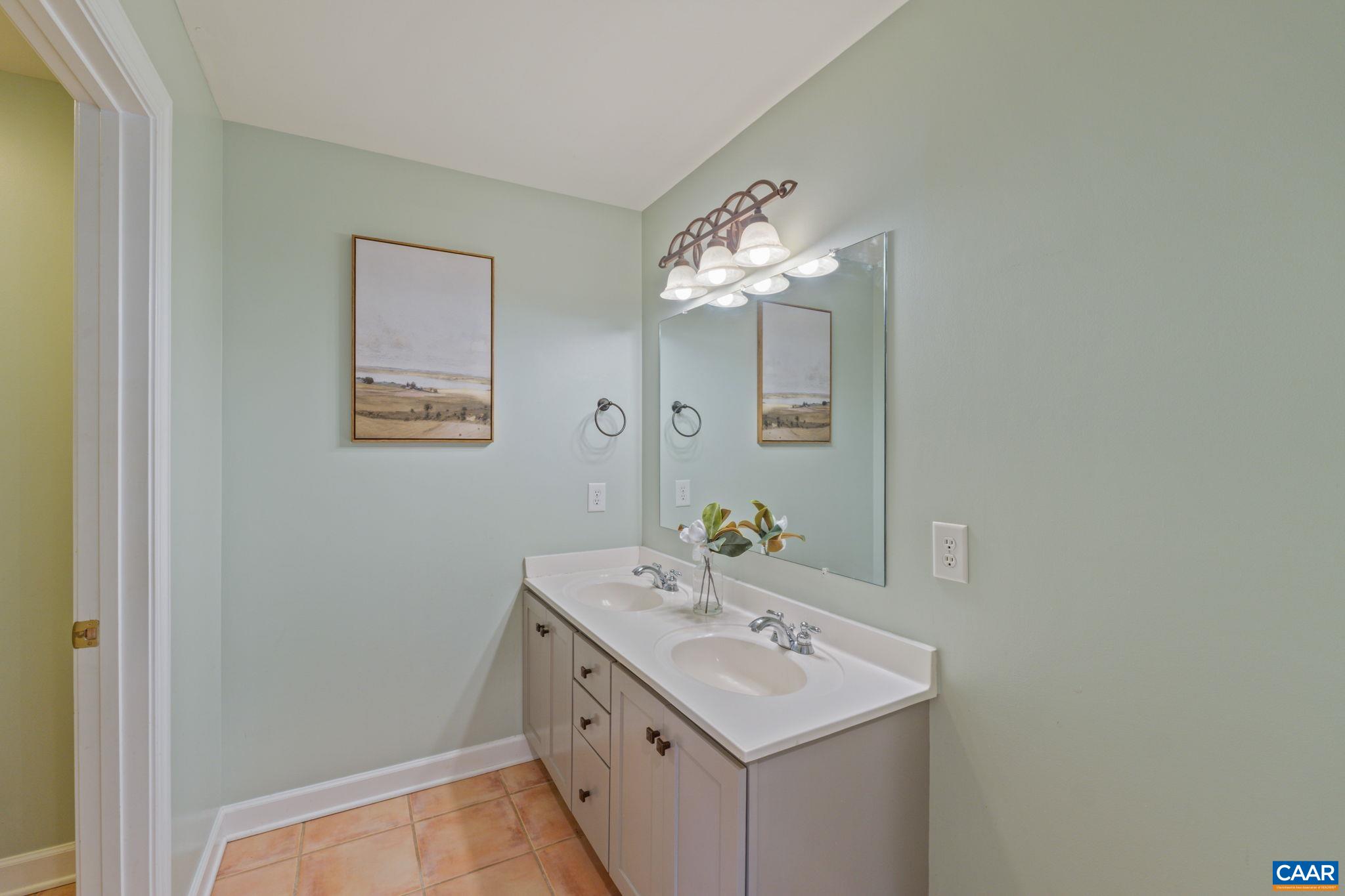 351 IVY VISTA DR