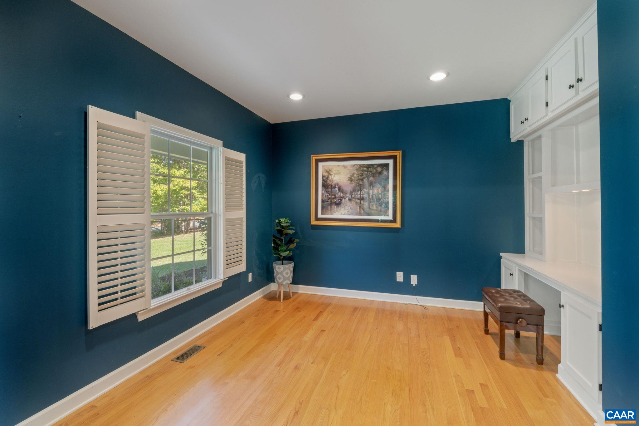 351 IVY VISTA DR