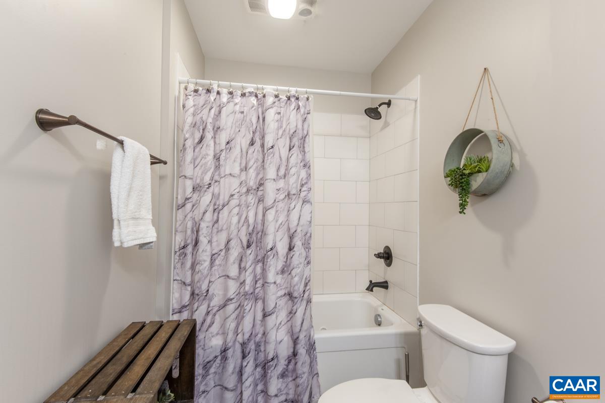 3235 NORTH RIDGE CONDOS