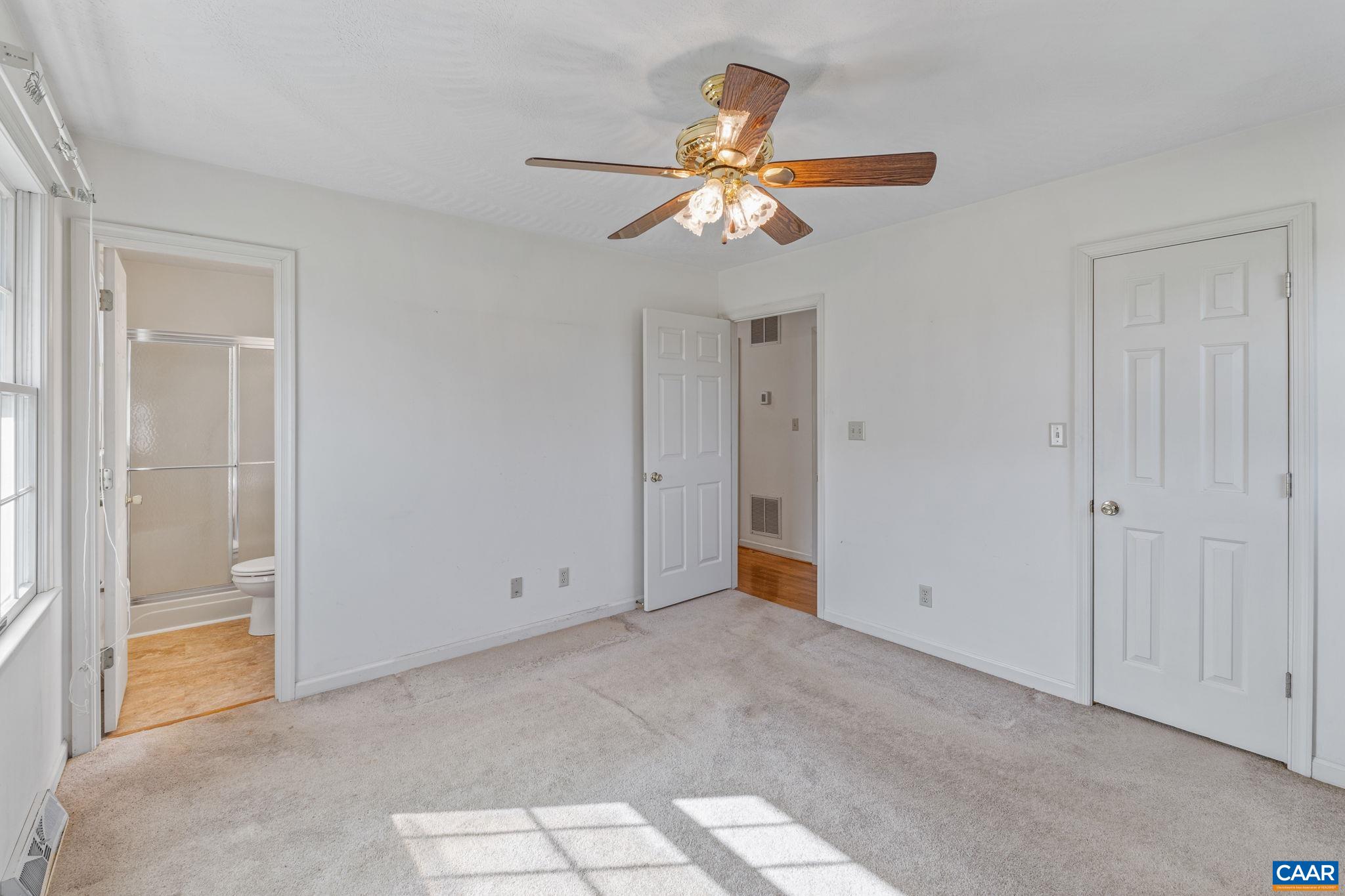 344 LEXINGTON WAY