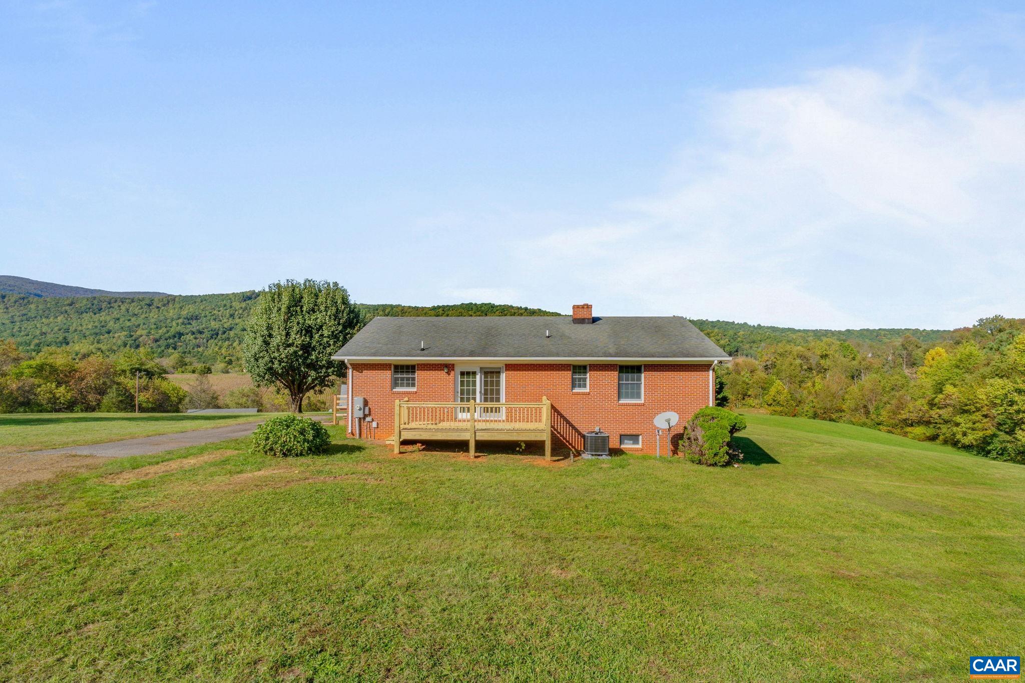 344 LEXINGTON WAY