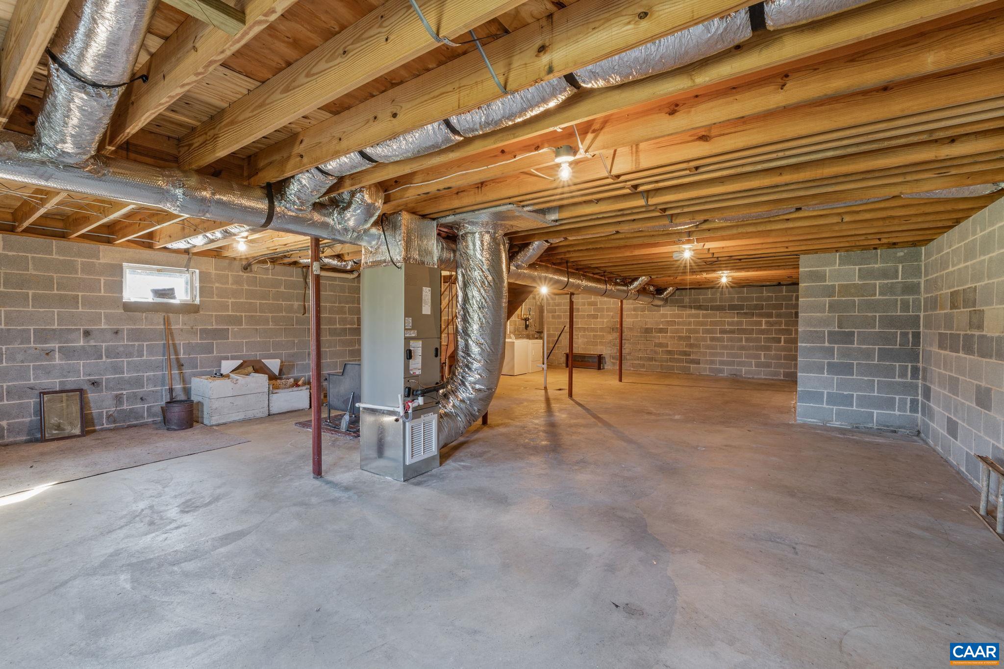 344 LEXINGTON WAY