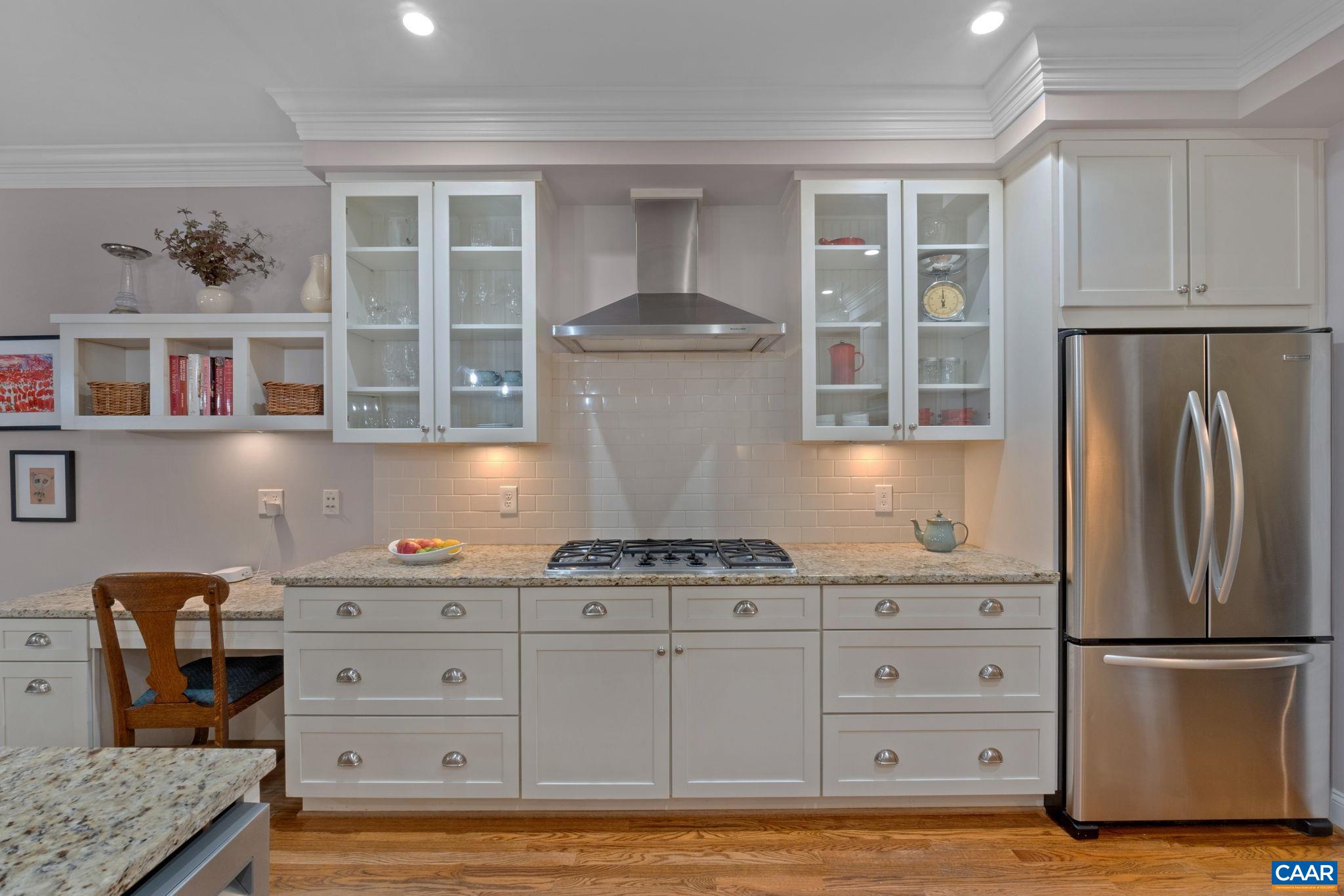 3080 BEAU MONT FARM RD