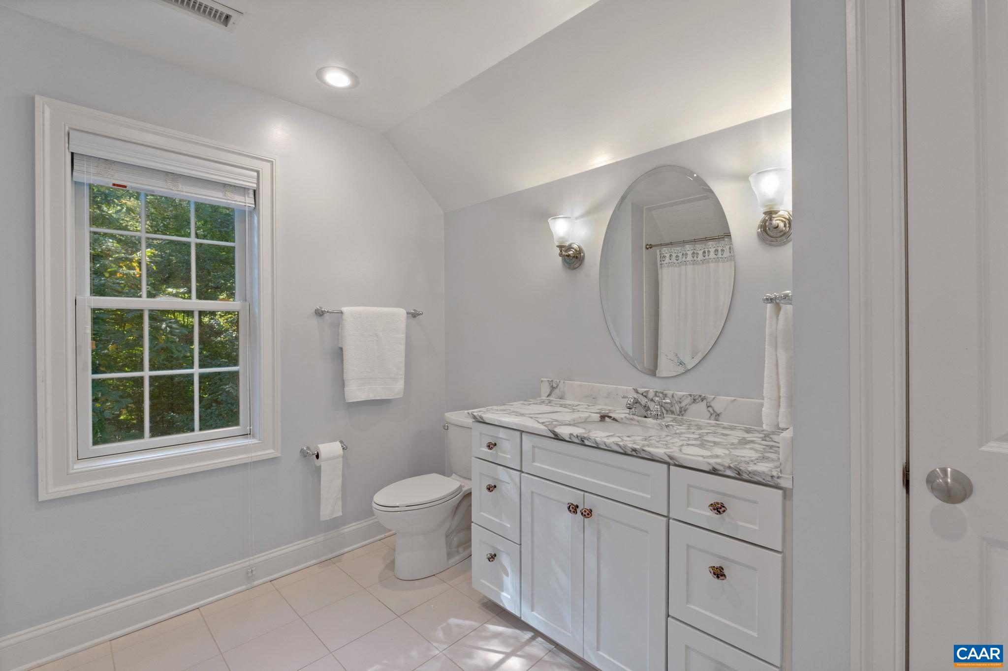 3080 BEAU MONT FARM RD