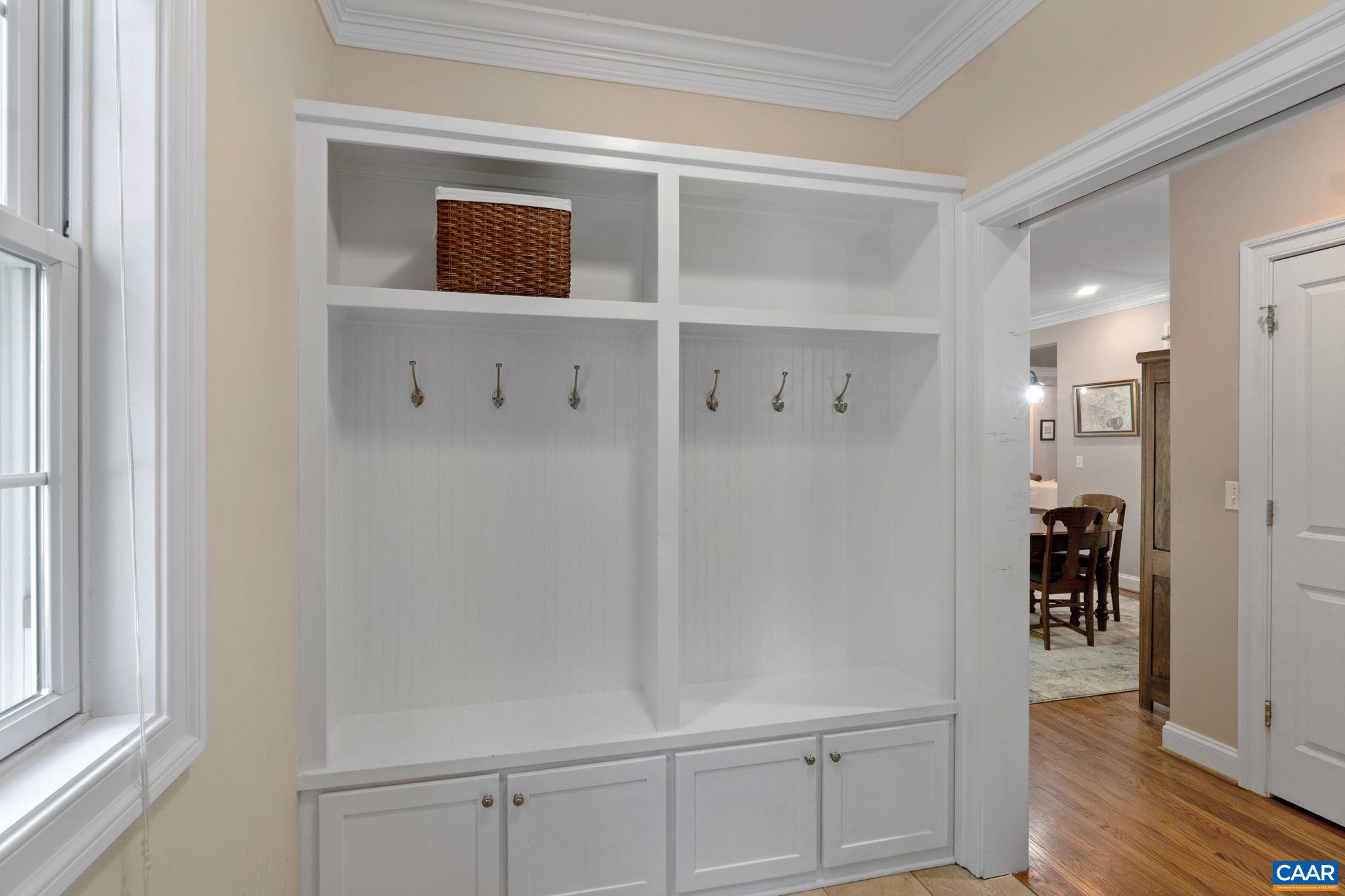 3080 BEAU MONT FARM RD