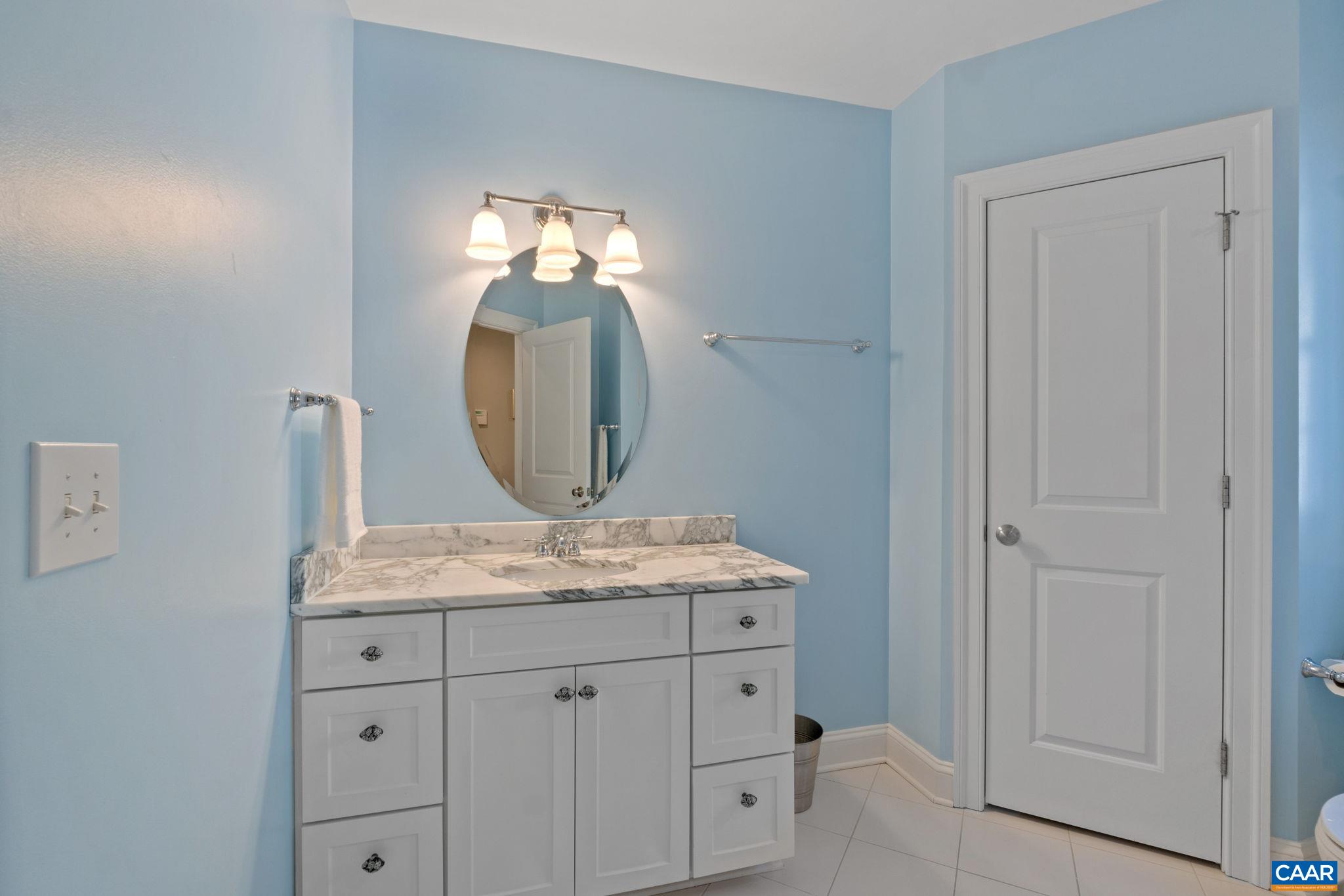 3080 BEAU MONT FARM RD