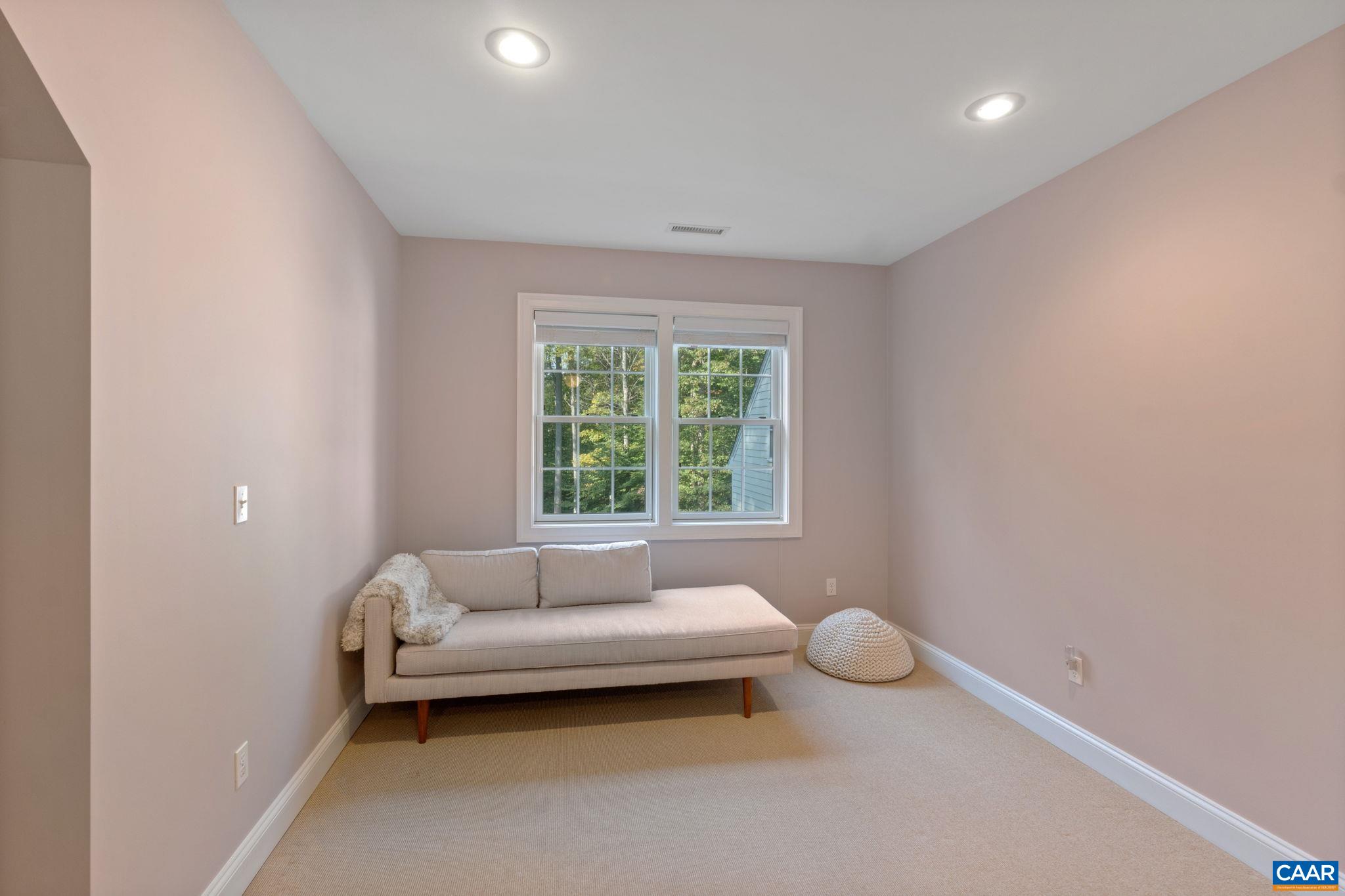 3080 BEAU MONT FARM RD