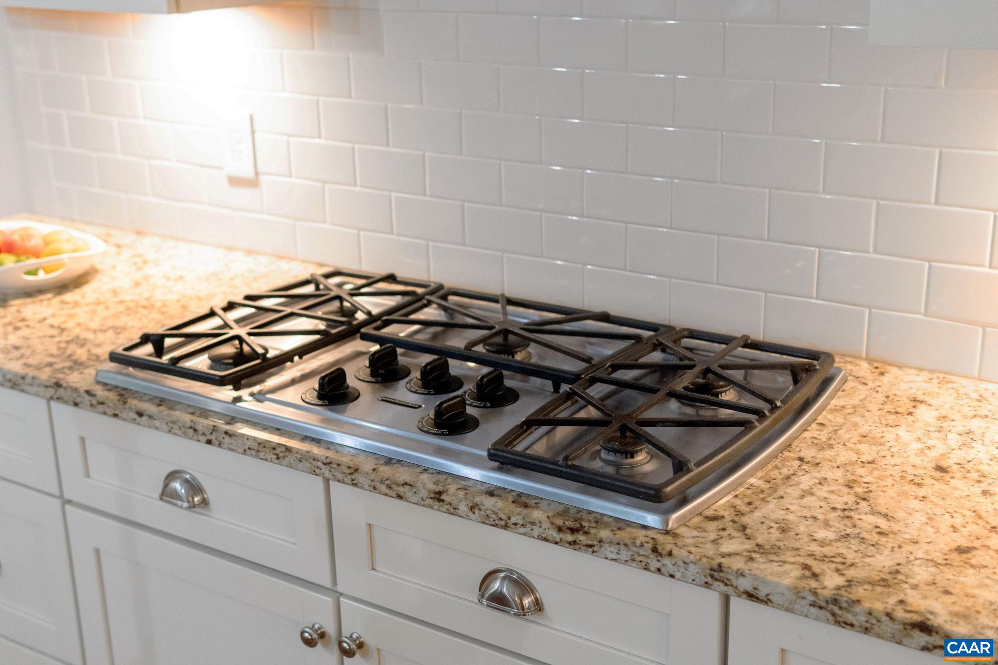 3080 BEAU MONT FARM RD