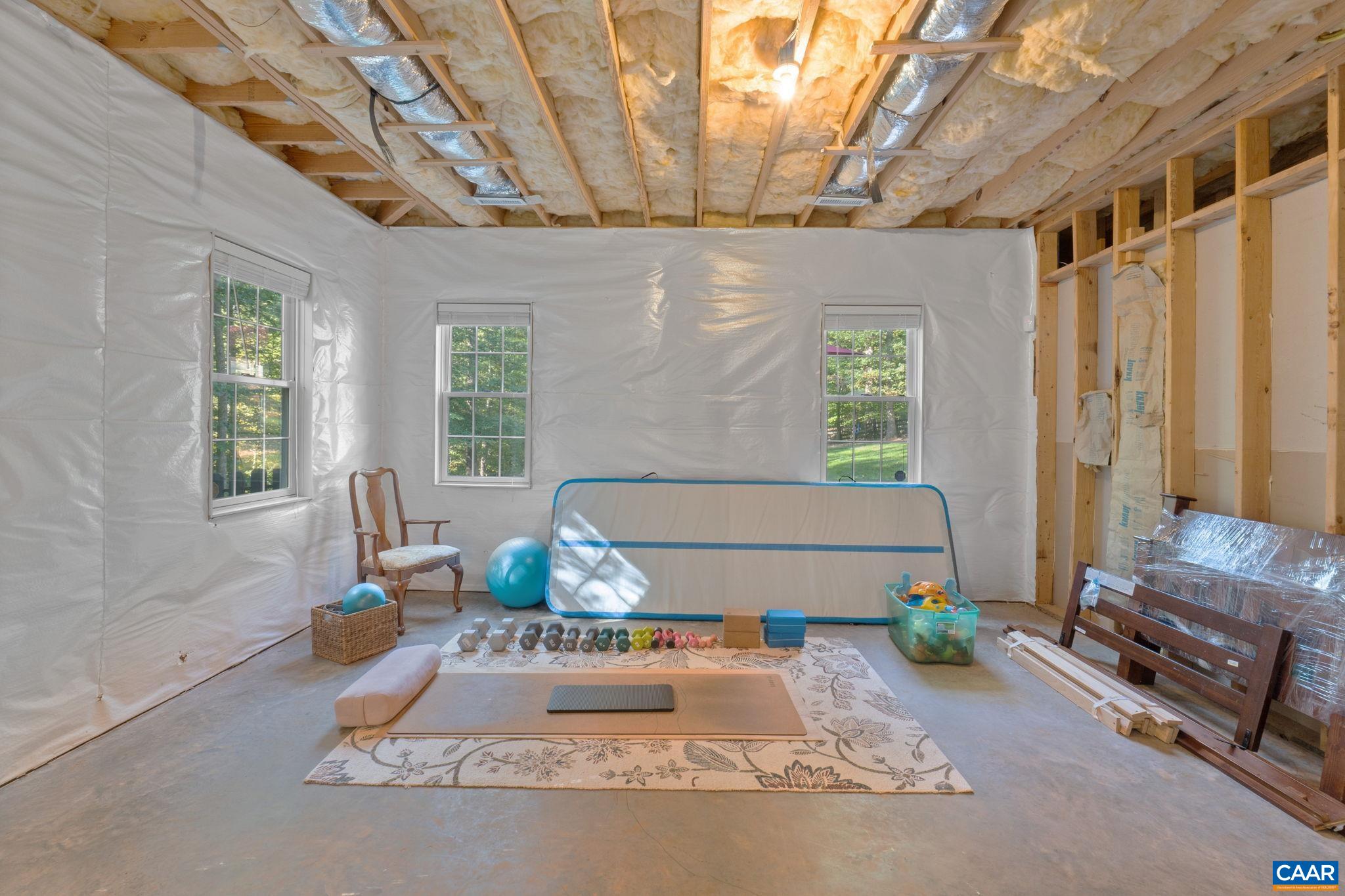 3080 BEAU MONT FARM RD