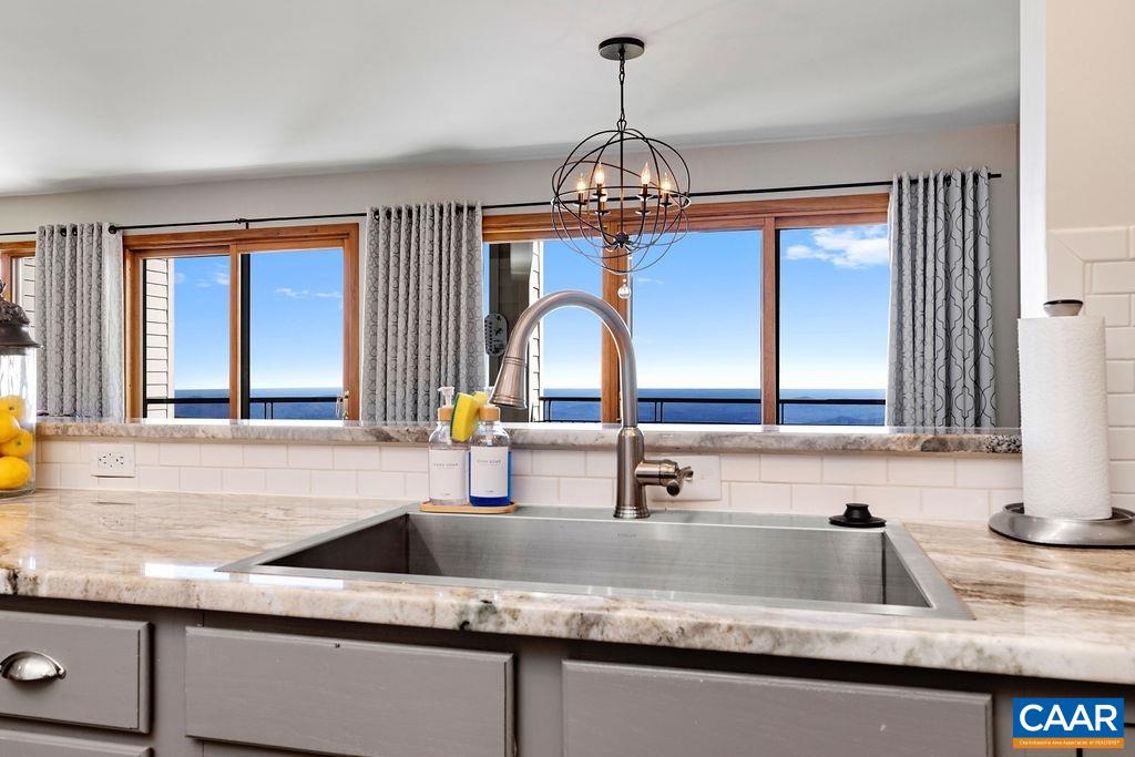 1581 VISTAS CONDOS Unit: 1581