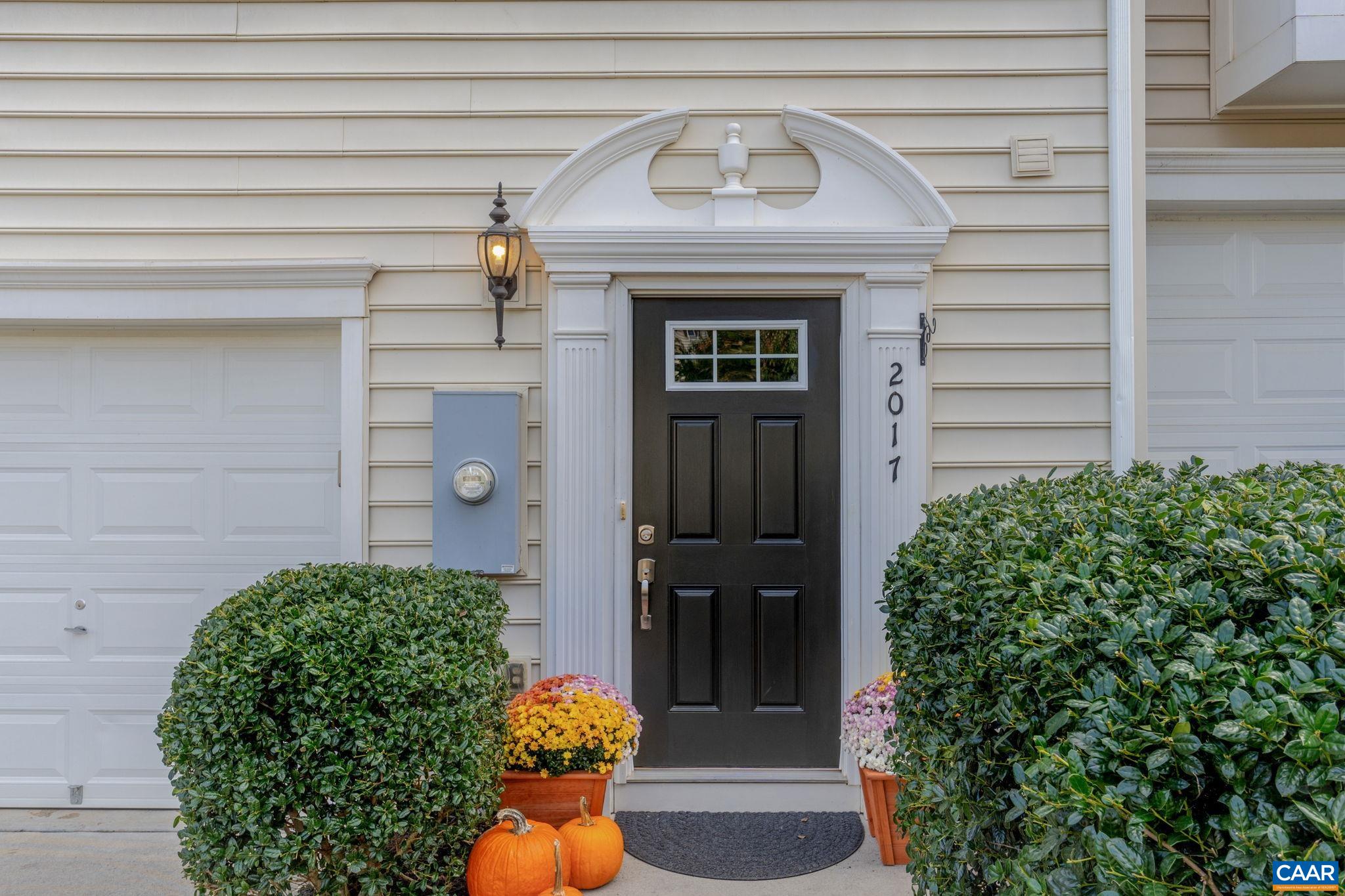 2017 ELM TREE CT