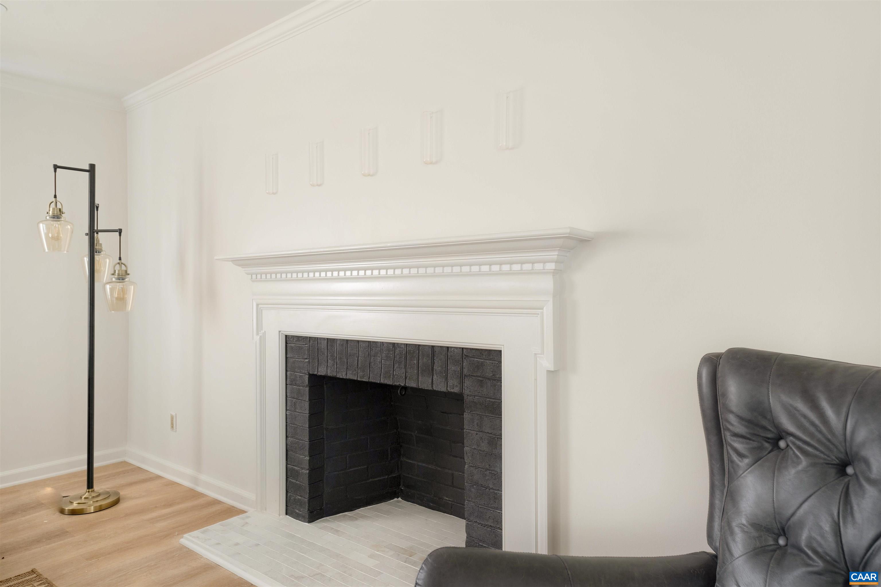 205 CHAUCER RD