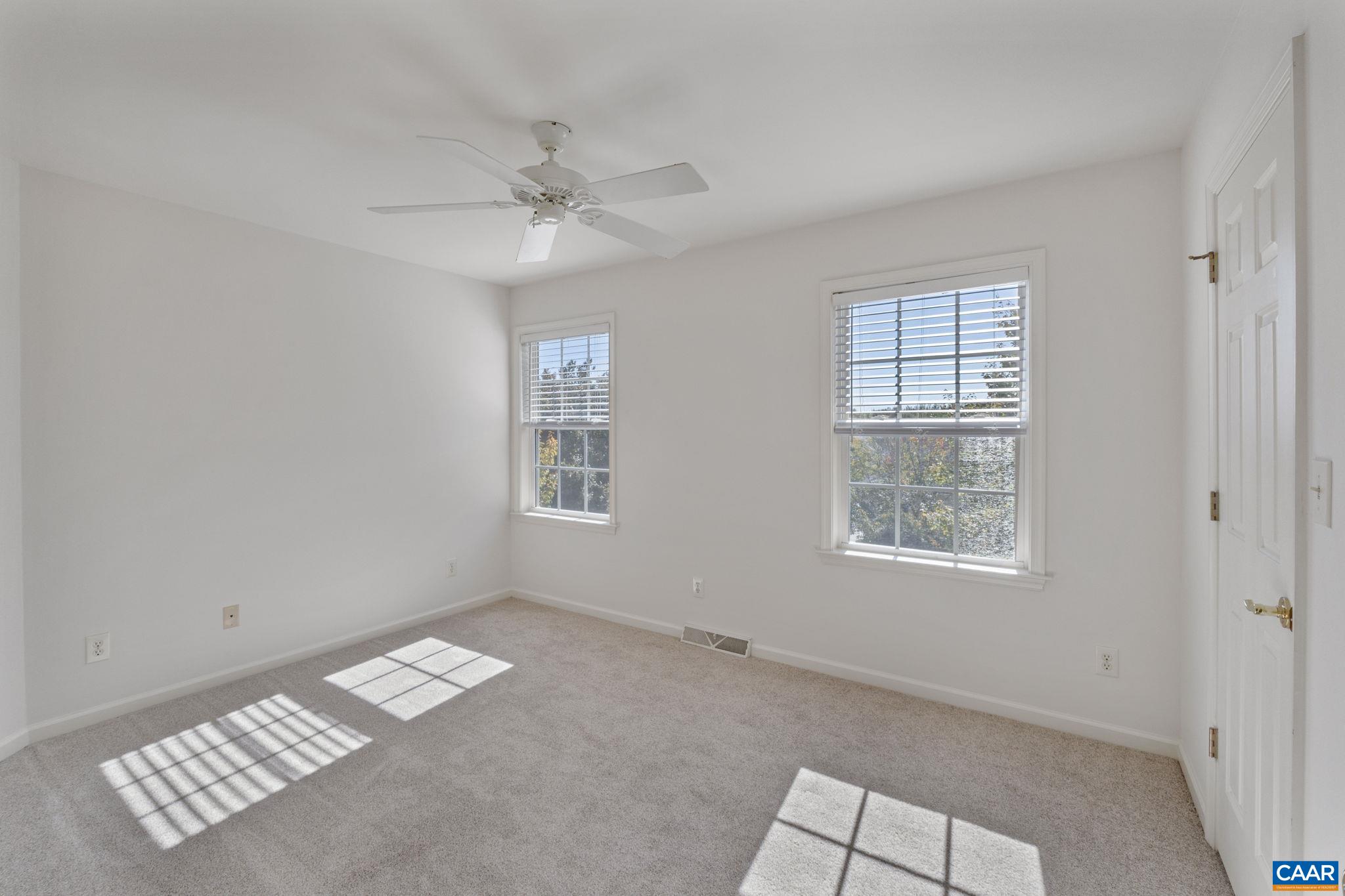 2117 PINEY KNOLL LN