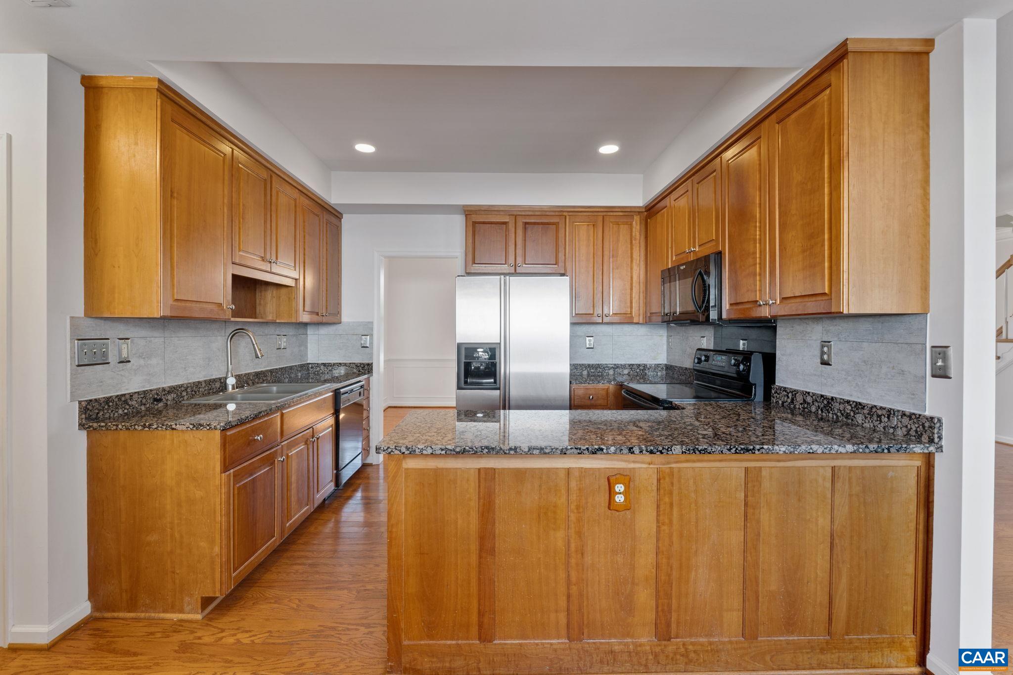 2117 PINEY KNOLL LN