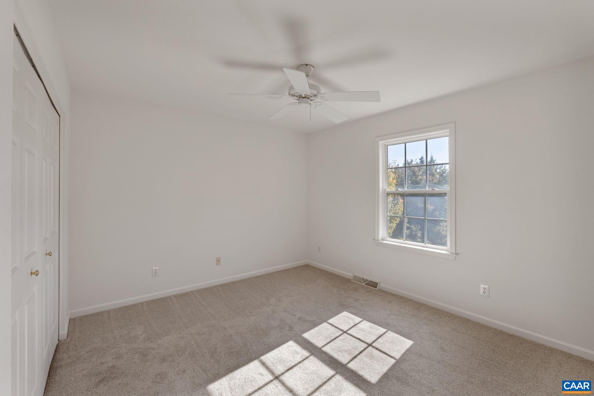 2117 PINEY KNOLL LN