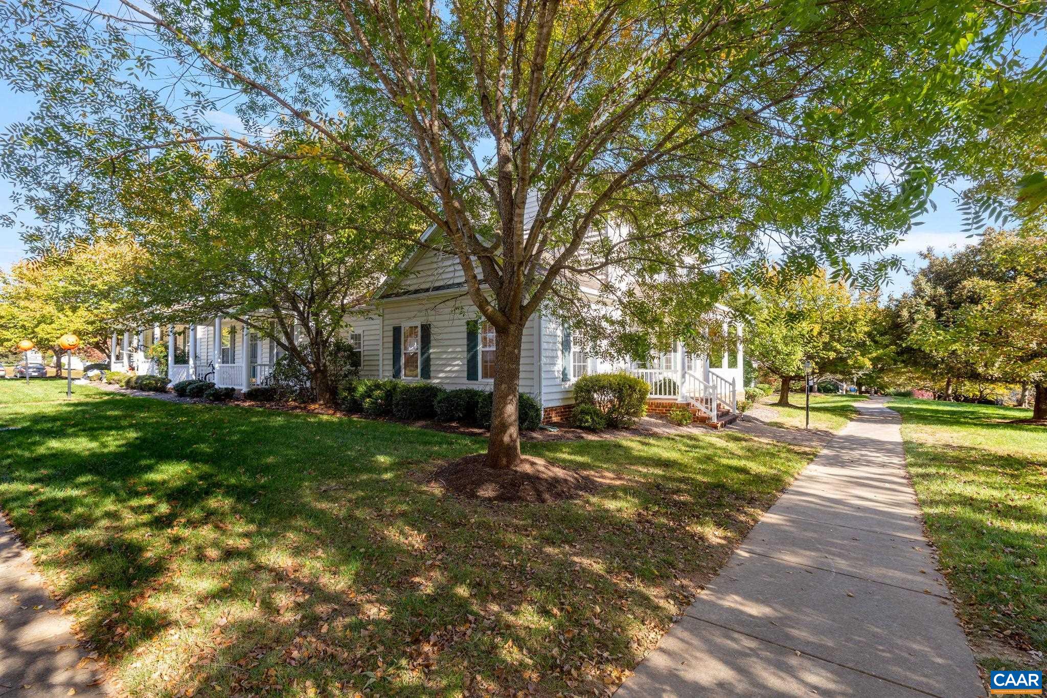 2117 PINEY KNOLL LN