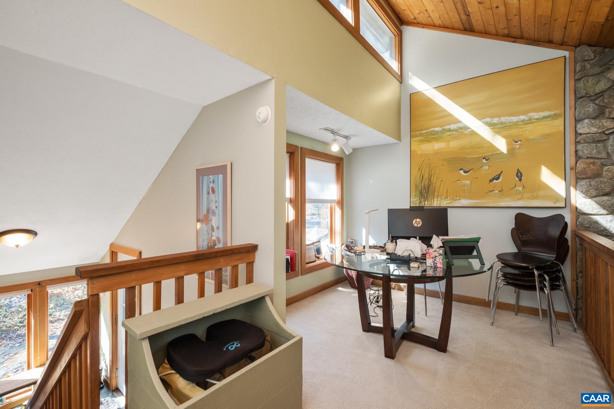 119 EAST CATOCTIN DR