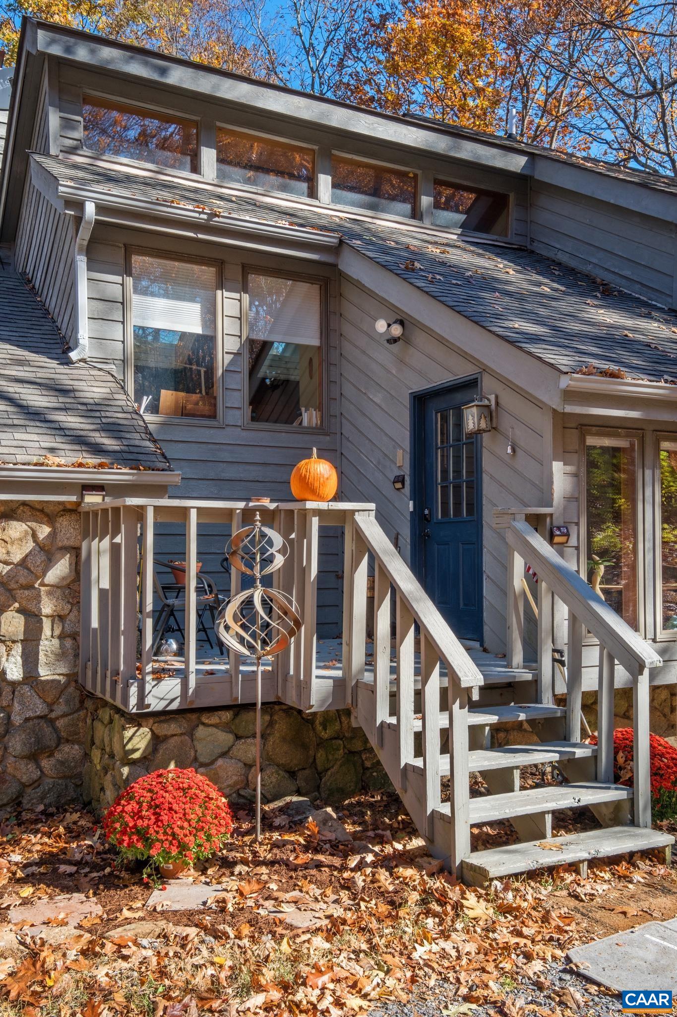 119 EAST CATOCTIN DR